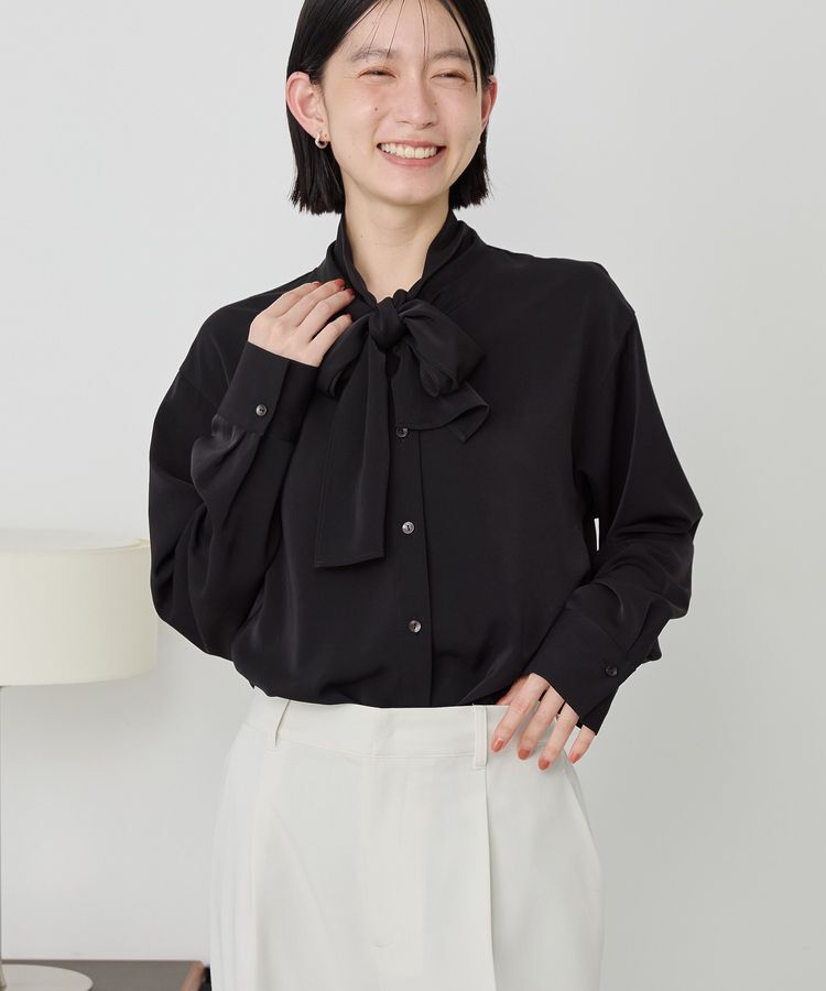 AMERICAN HOLIC「【イージーケア】ナロータイブラウス」|シャツ・ブラウス|Black