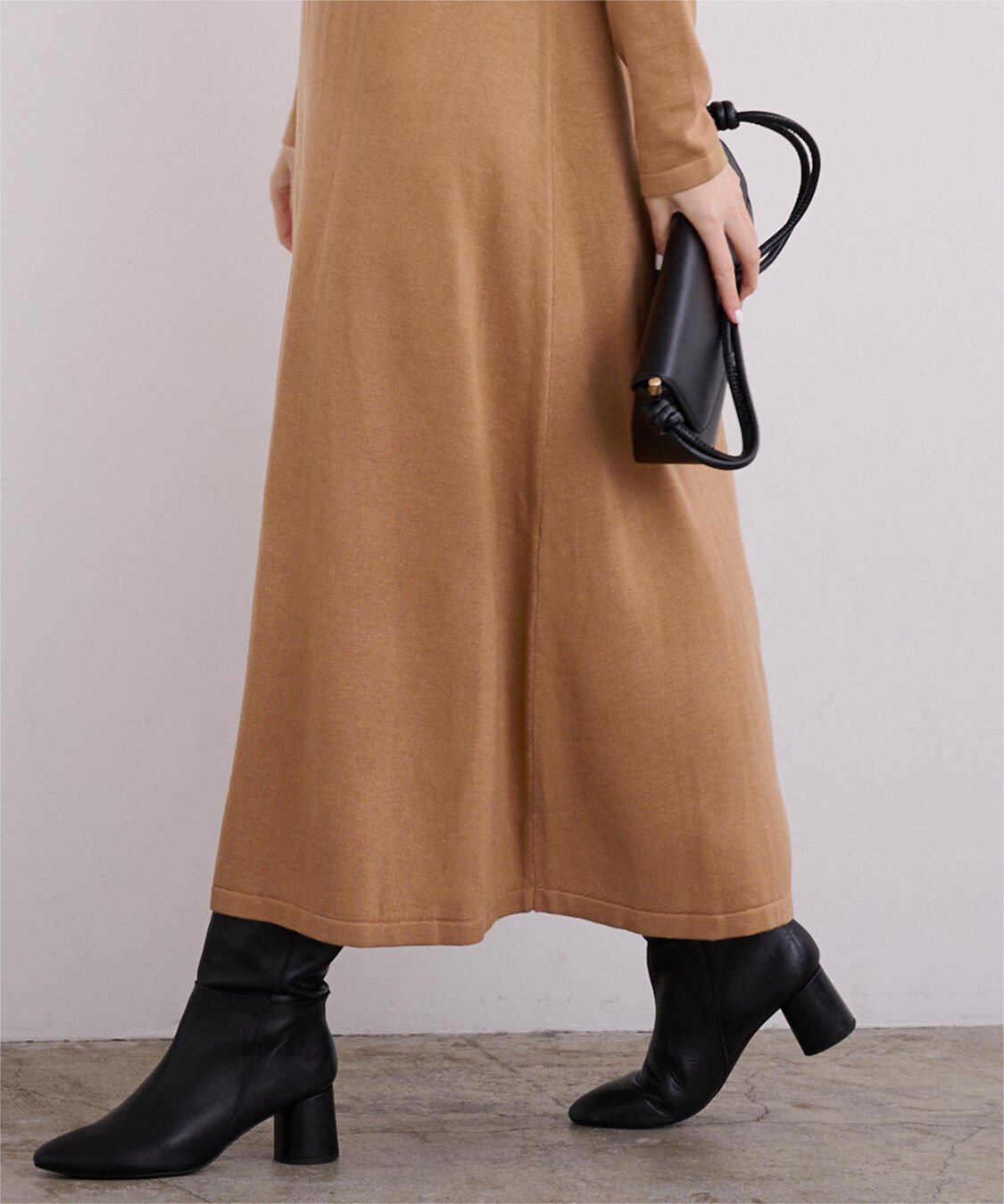 ur's「ボートネックロングニットワンピース」|ワンピース|