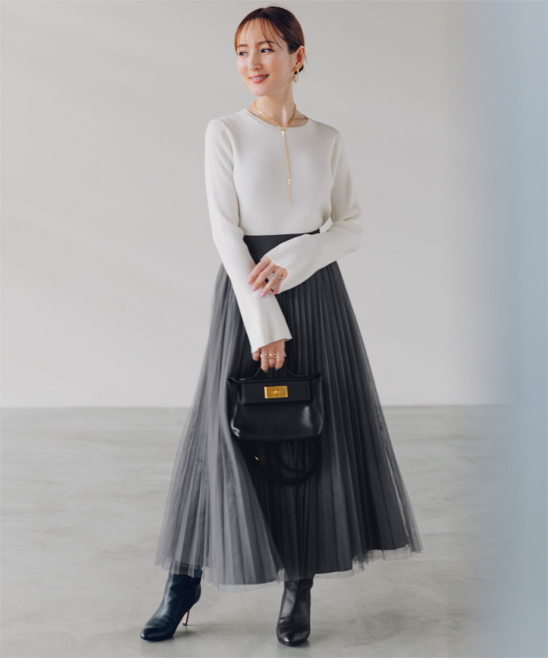 ur's「【星玲奈さんコラボアイテム】フレアスリーブリブニット」|ニット・セーター|