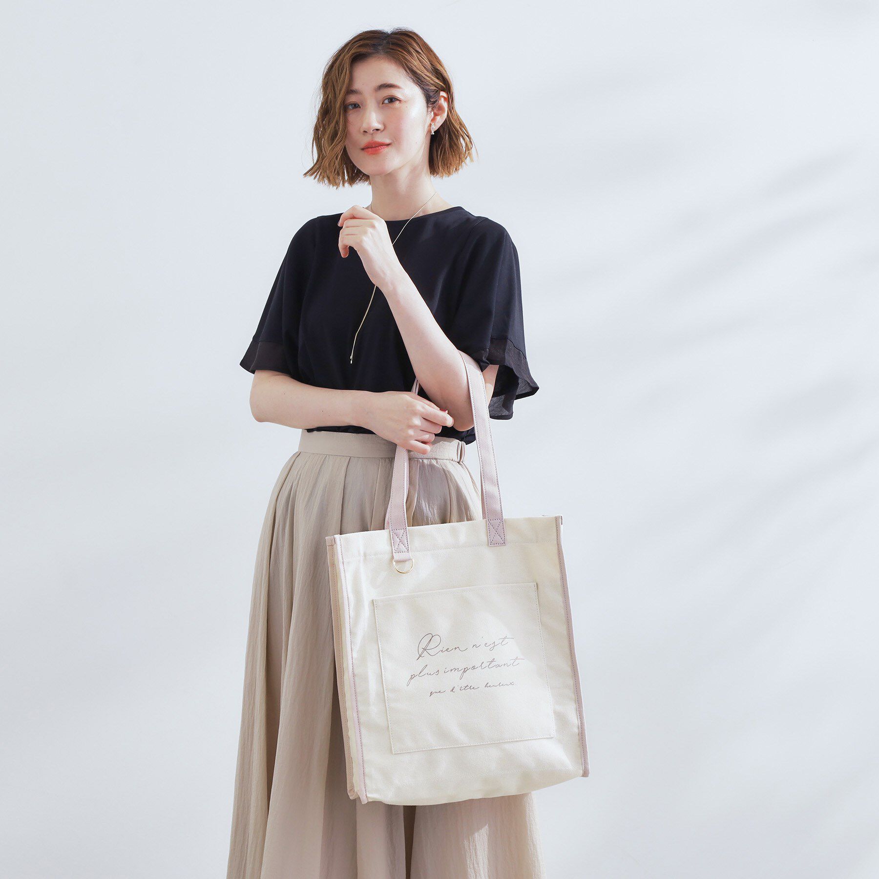 grove「【A4・多機能】パイピングロゴキャンバストート」|トートバッグ|