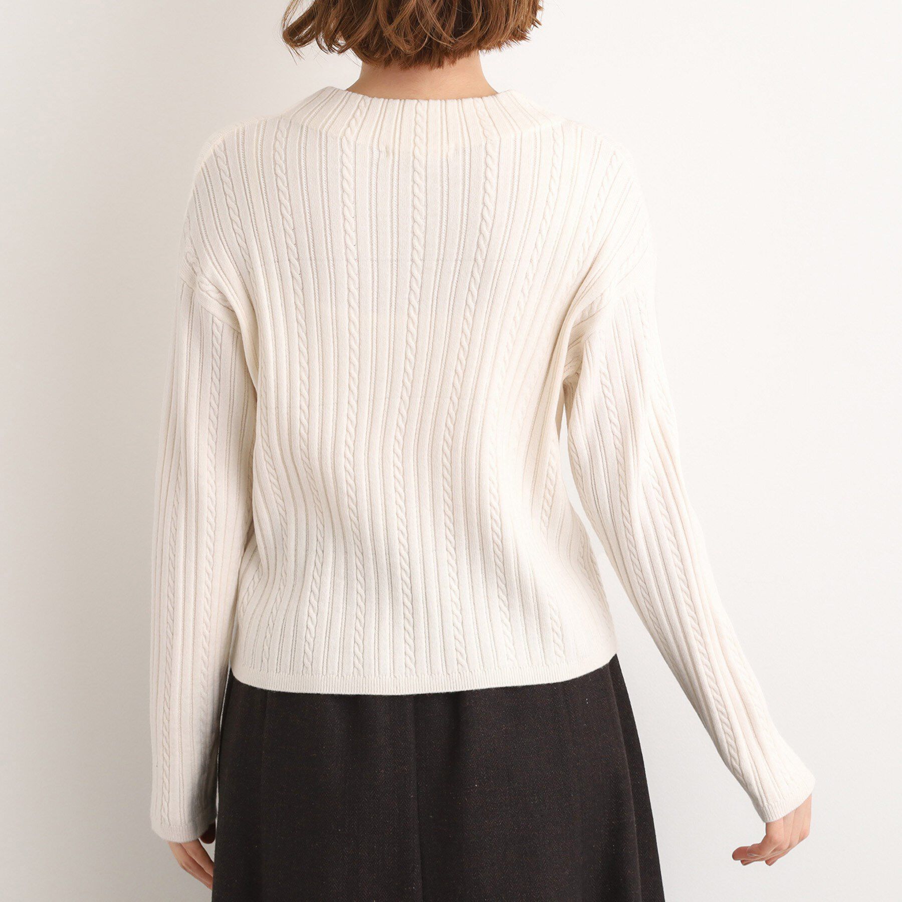 grove「【毛玉軽減／洗える】クロップドミニケーブルニット」|ニット・セーター|