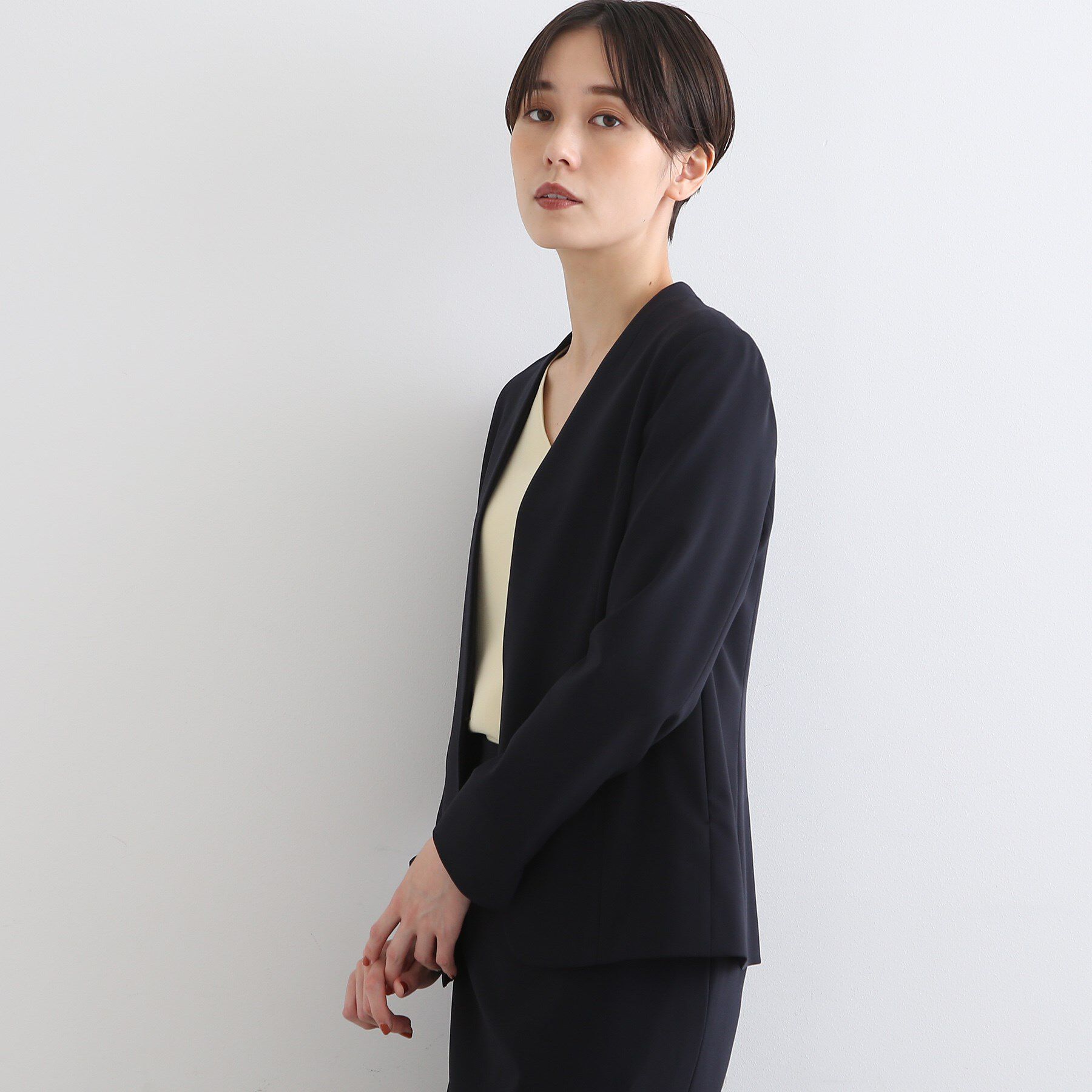 INDIVI「【洗える/UVケア/エコ/日本製】ストレッチノーカラージャケット」|スーツ|