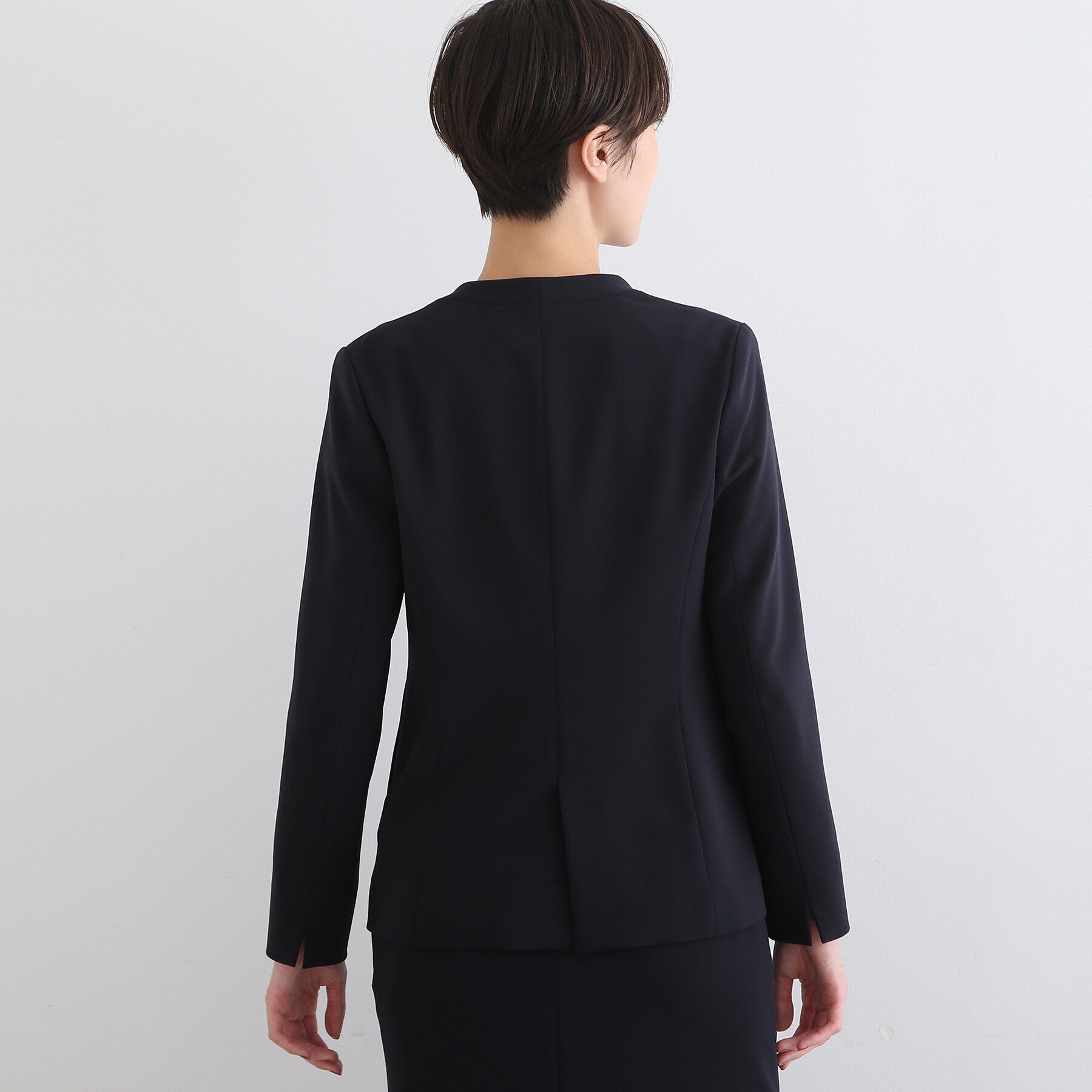 INDIVI「【洗える/UVケア/エコ/日本製】ストレッチノーカラージャケット」|スーツ|