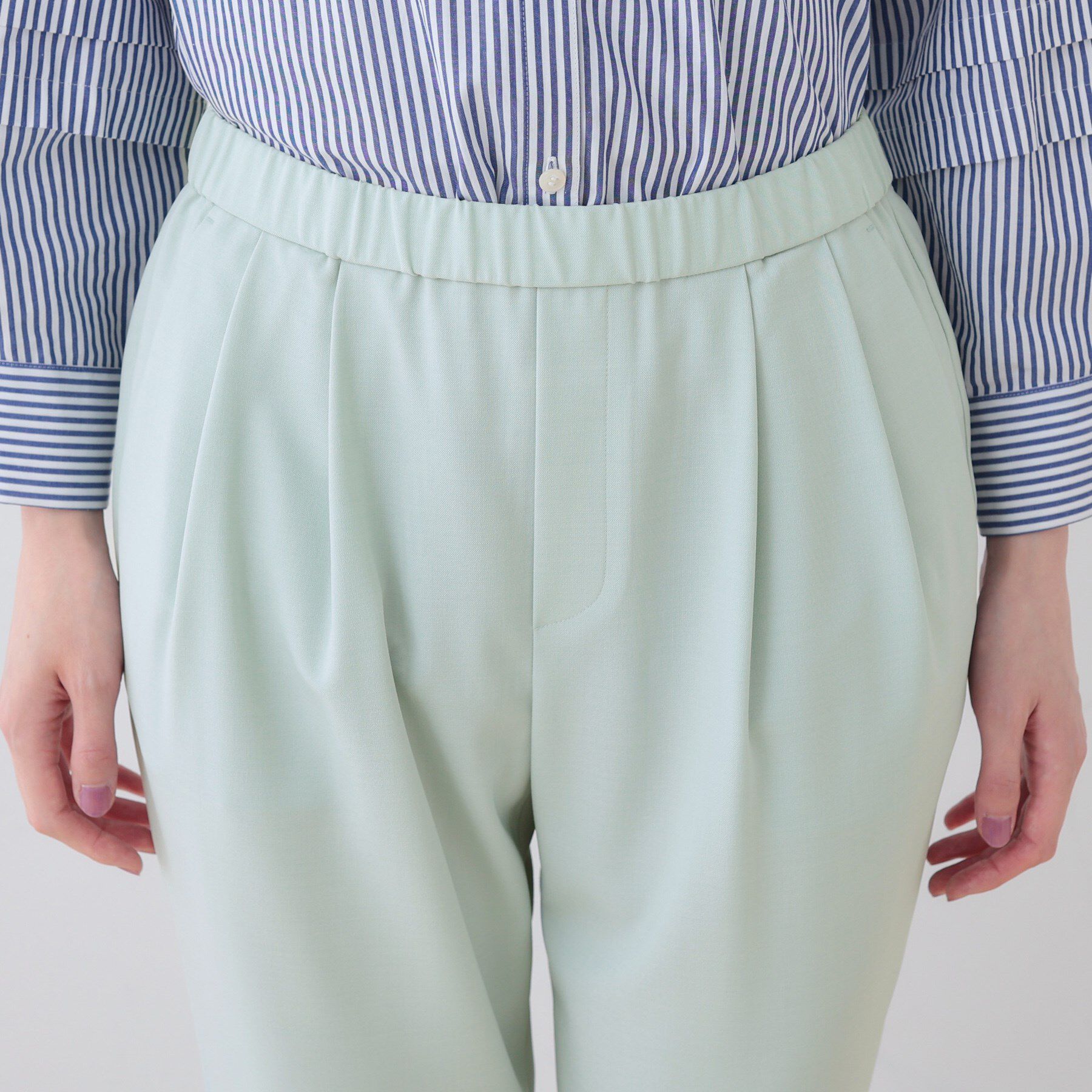 INDIVI「【洗える／ストレッチ】タックテーパードパンツ」|その他|