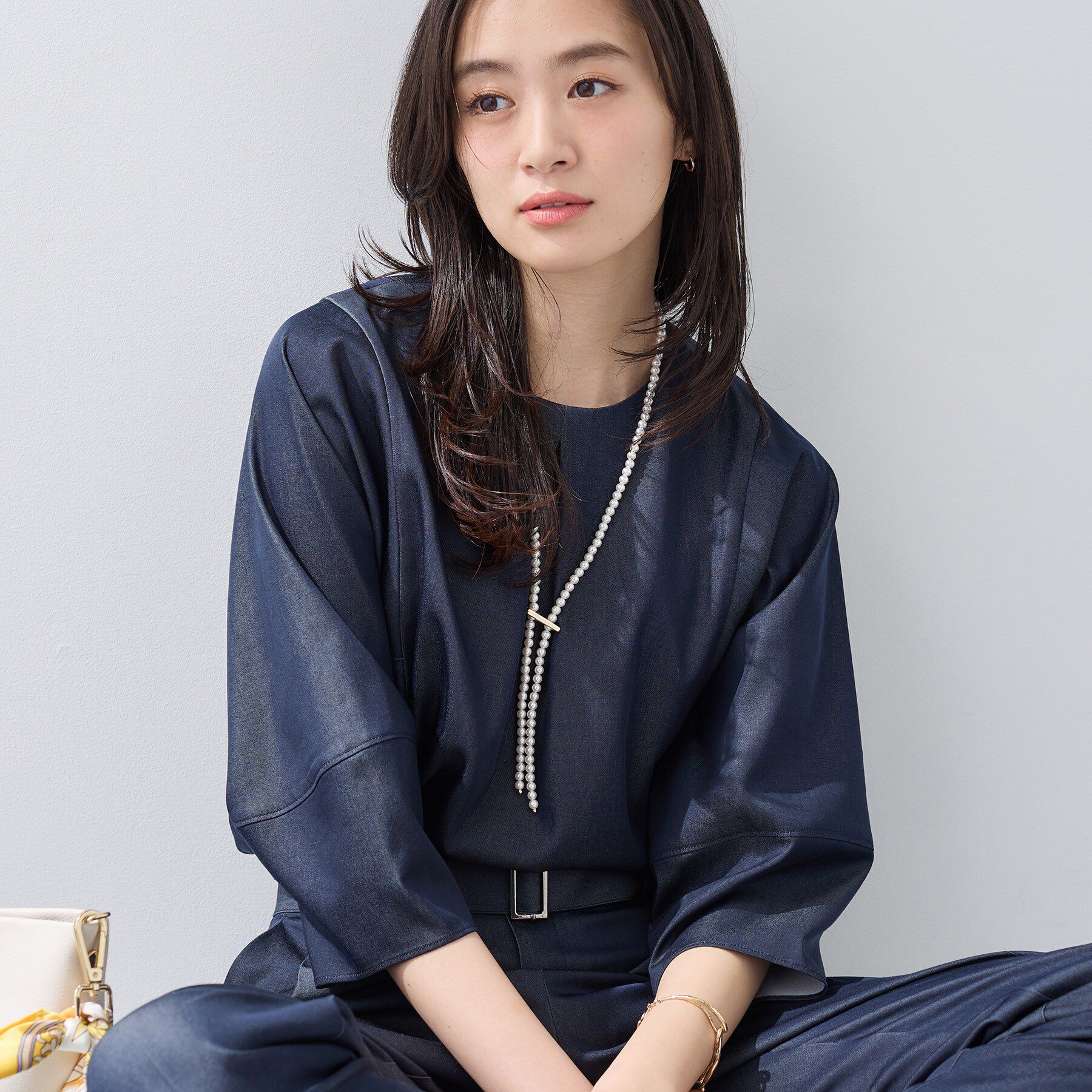 INDIVI「【洗える／UVケア／SETUP可能】デニムライク ランタン袖ブラウス」|シャツ・ブラウス|ネイビー(494)