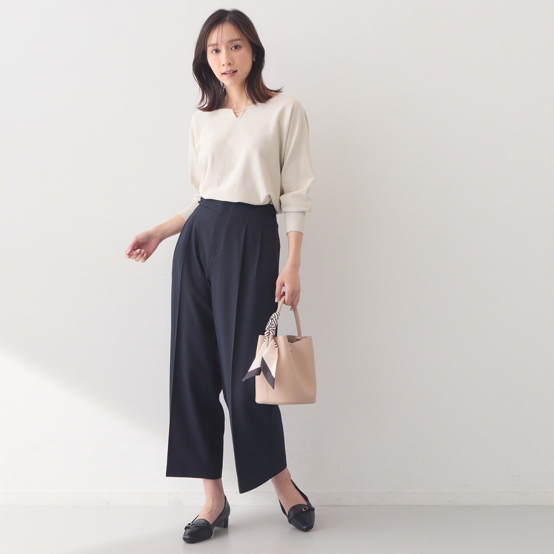 index「フロントパーツ付きドルマンスリーブニット【洗濯機OK／抗ピリング】」|ニット・セーター|