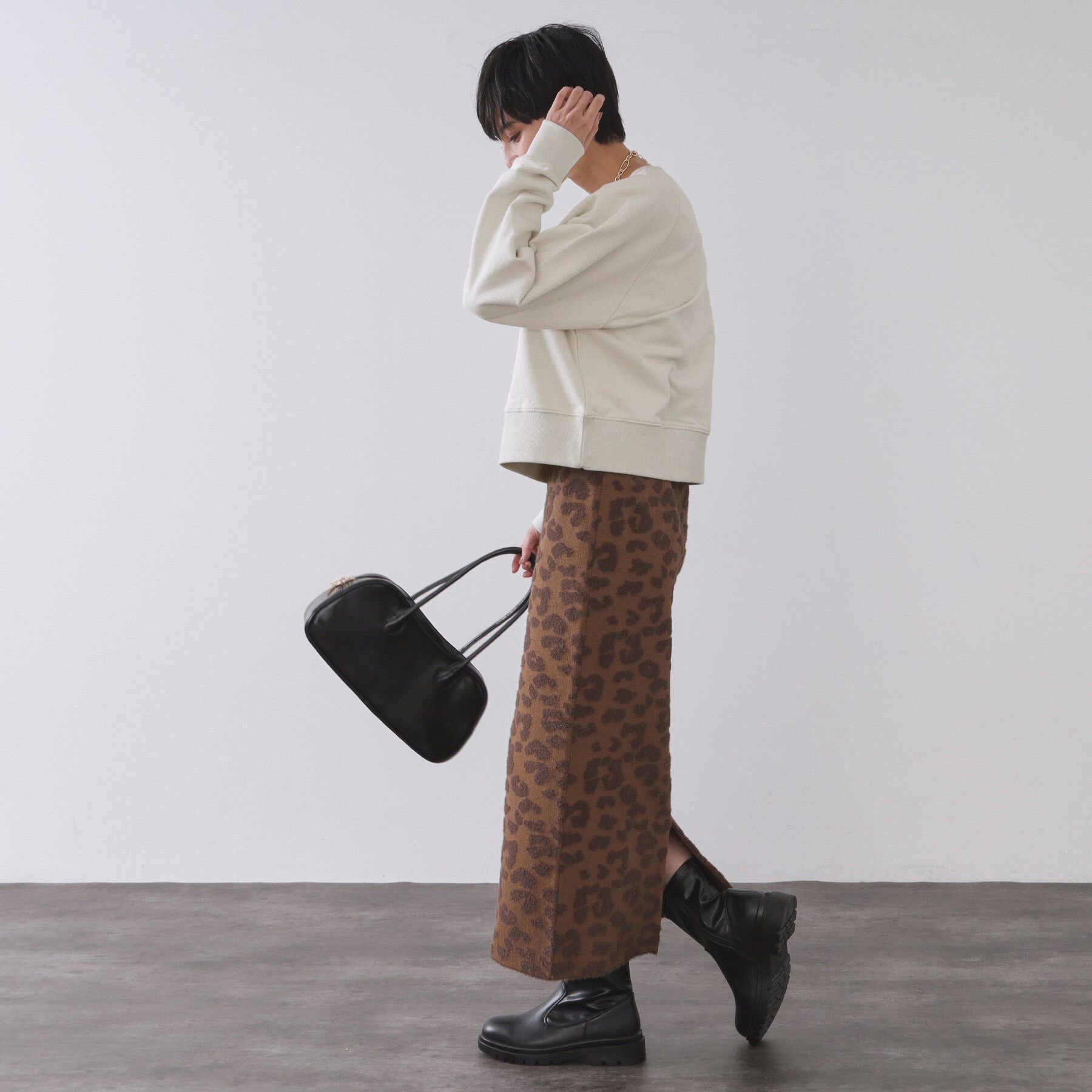 OPAQUE.CLIP「ラメ裏毛ショートプルオーバー【洗濯機OK】」|パーカー|