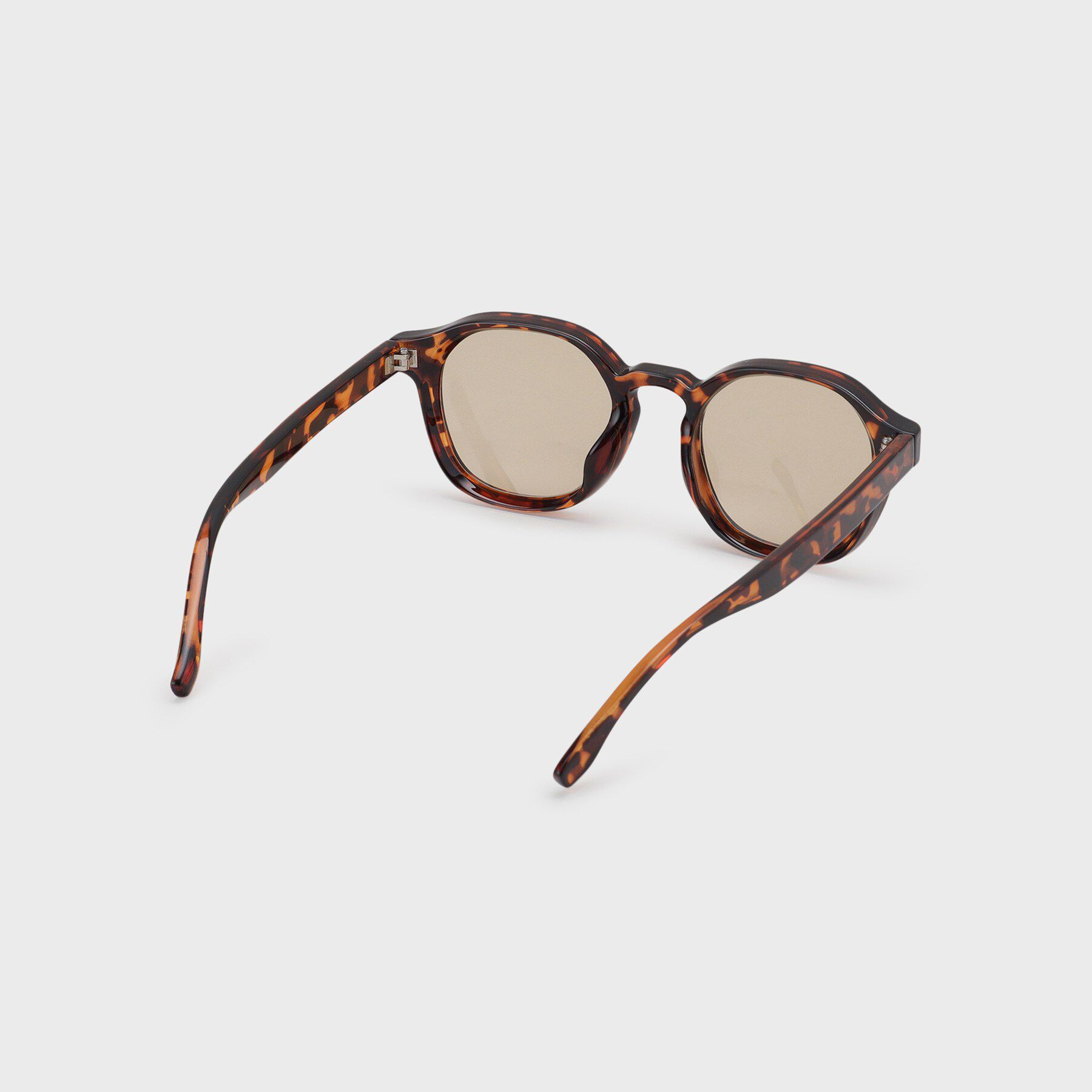 OPAQUE.CLIP「UV ワイドフレームデザインサングラス」|メガネ|