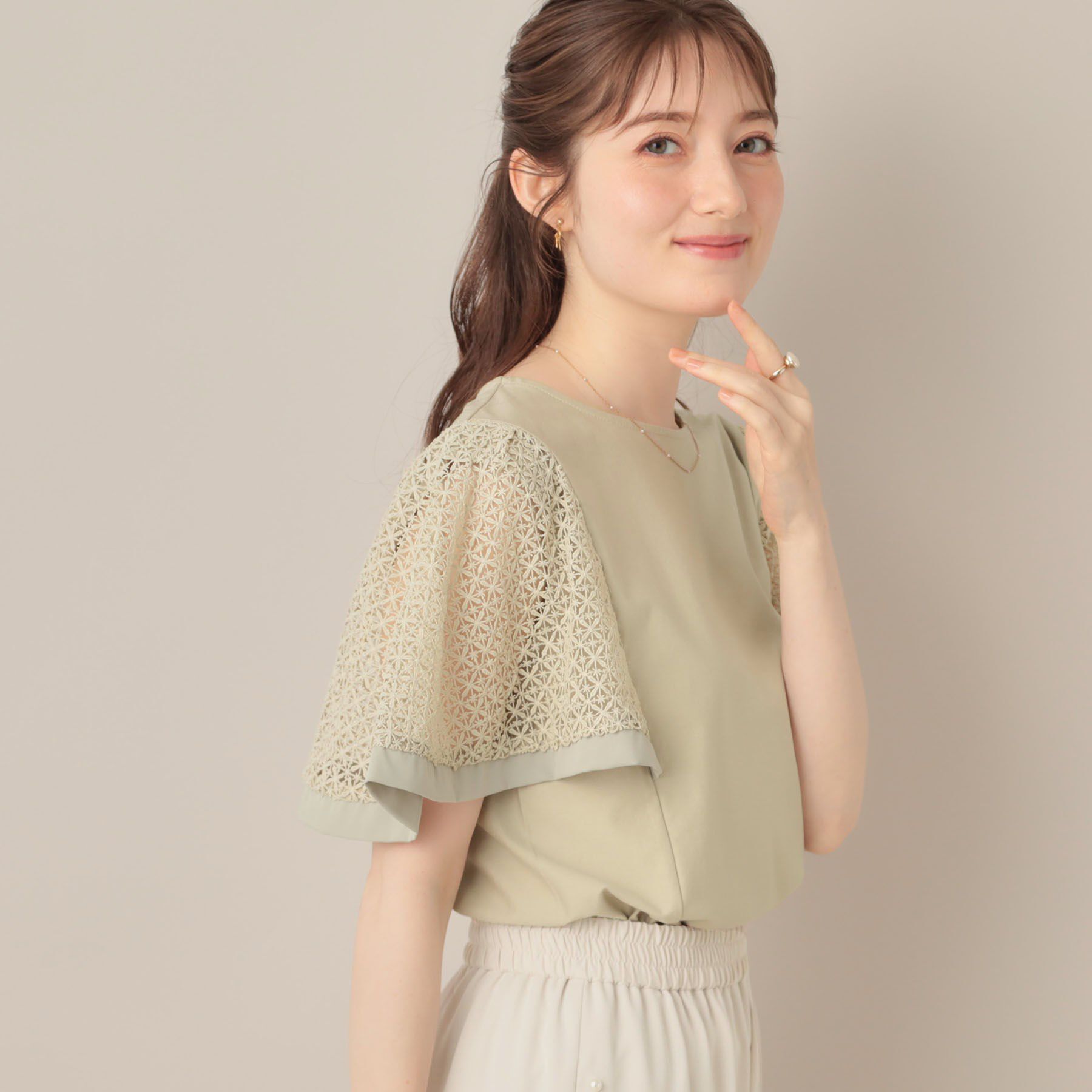 Couture broach「【接触冷感・5分袖】ケミカルレースフレアスリーブトップス」|Tシャツ・カットソー|