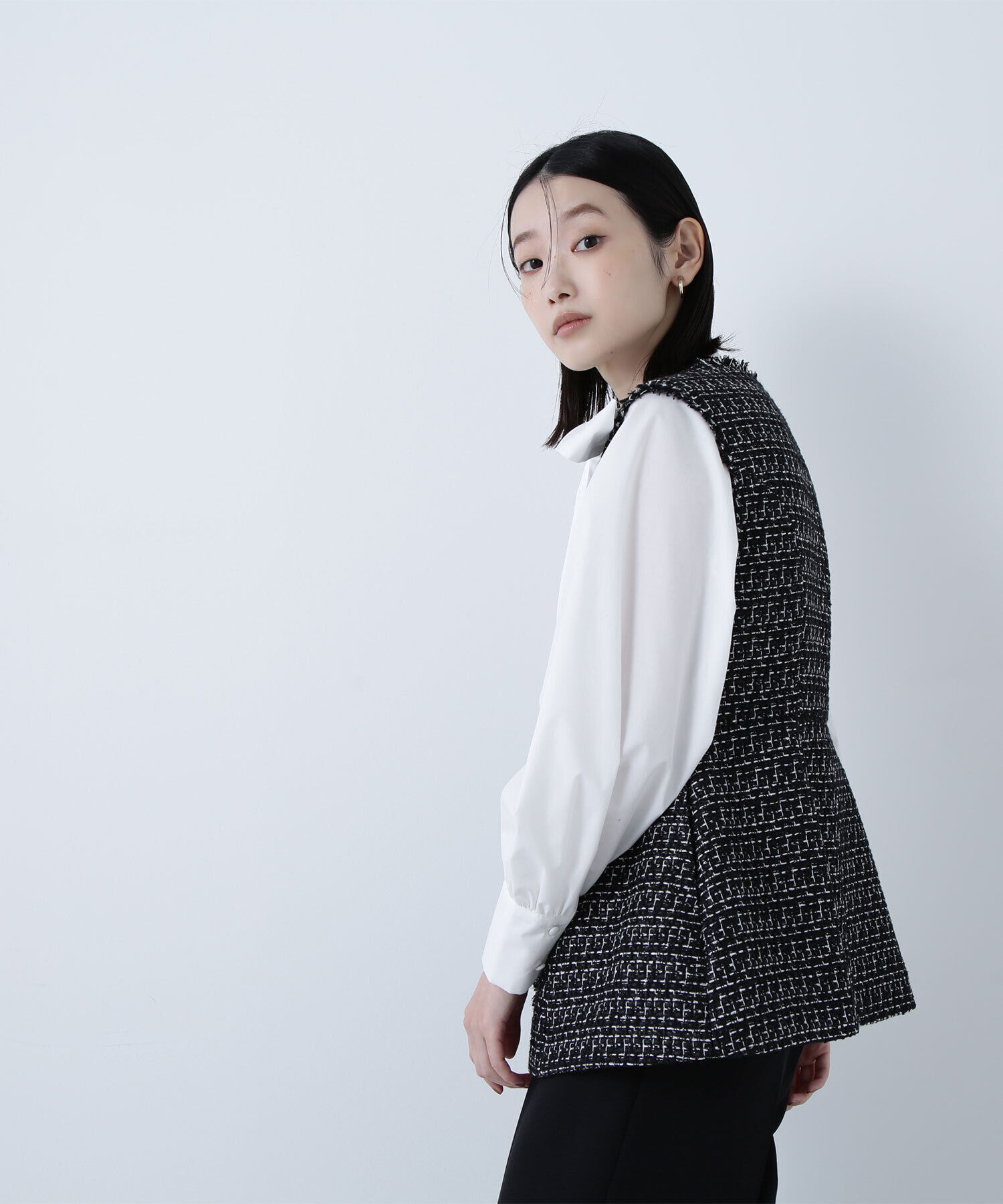  「ツイードペプラムジレ」|ブルゾン・スタジャン|