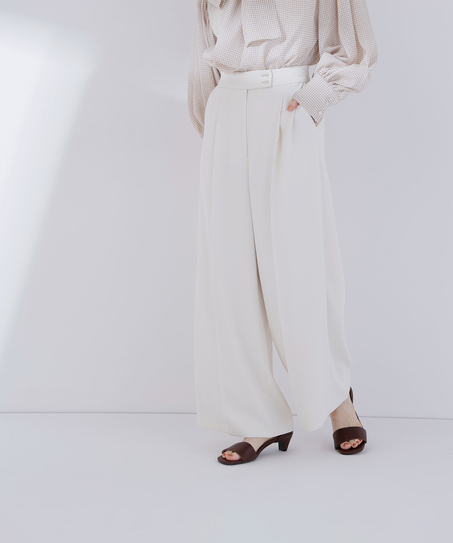  「メタルポイントワイドパンツ」|その他|