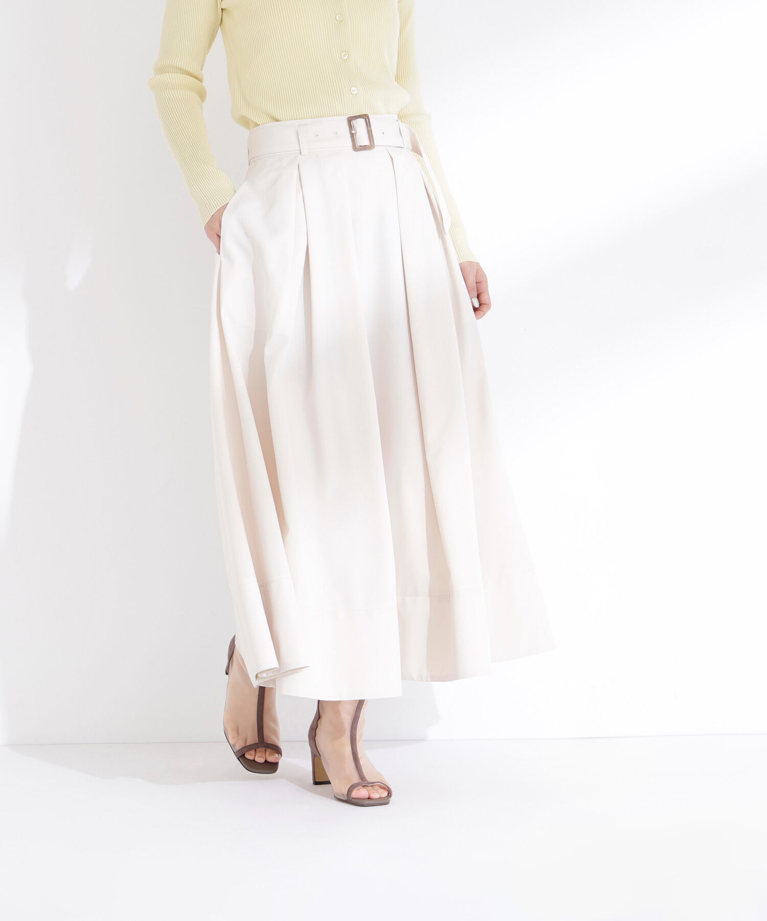  「ベルテッドタックフレアスカート」|スカート|