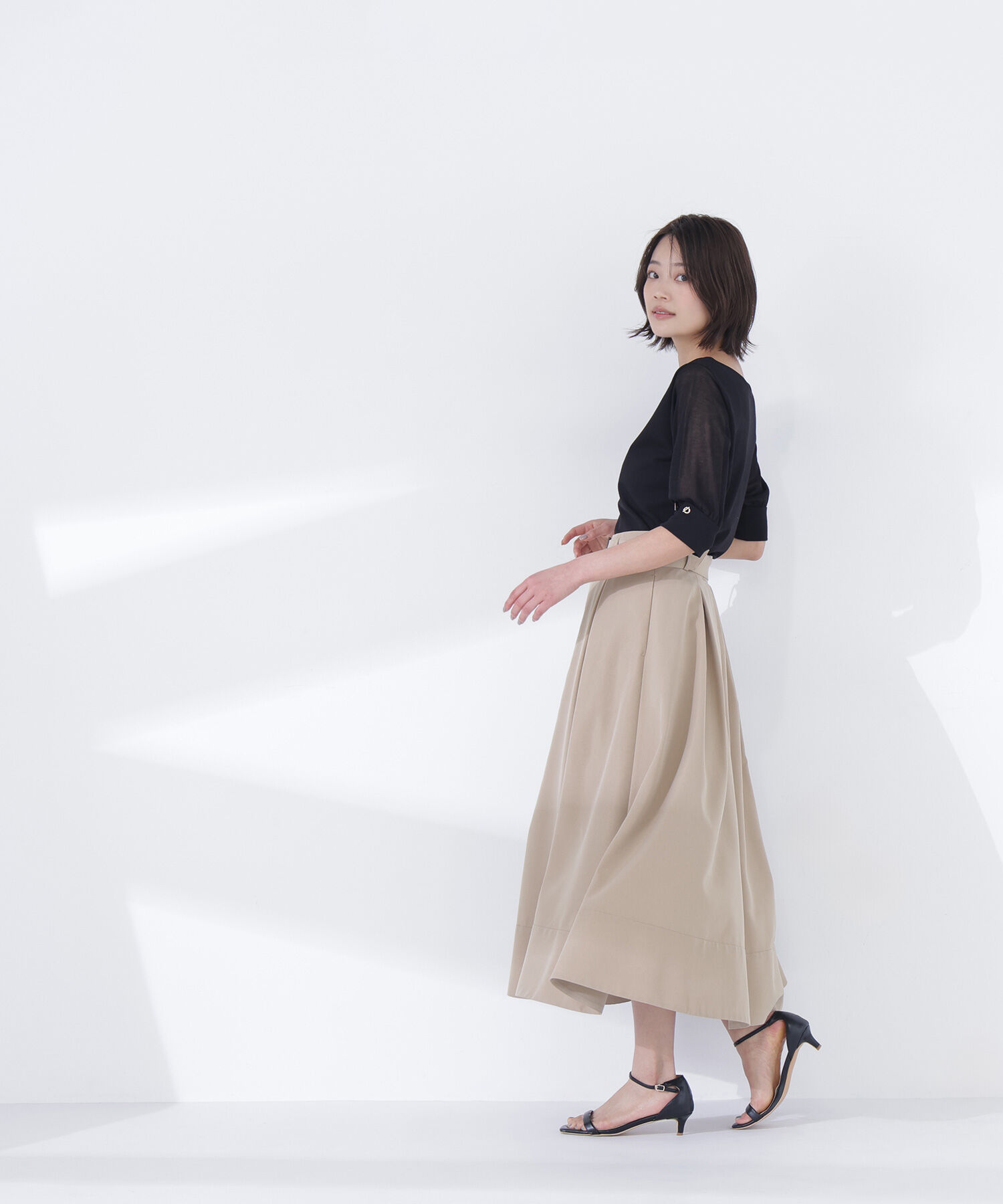  「ベルテッドタックフレアスカート」|スカート|