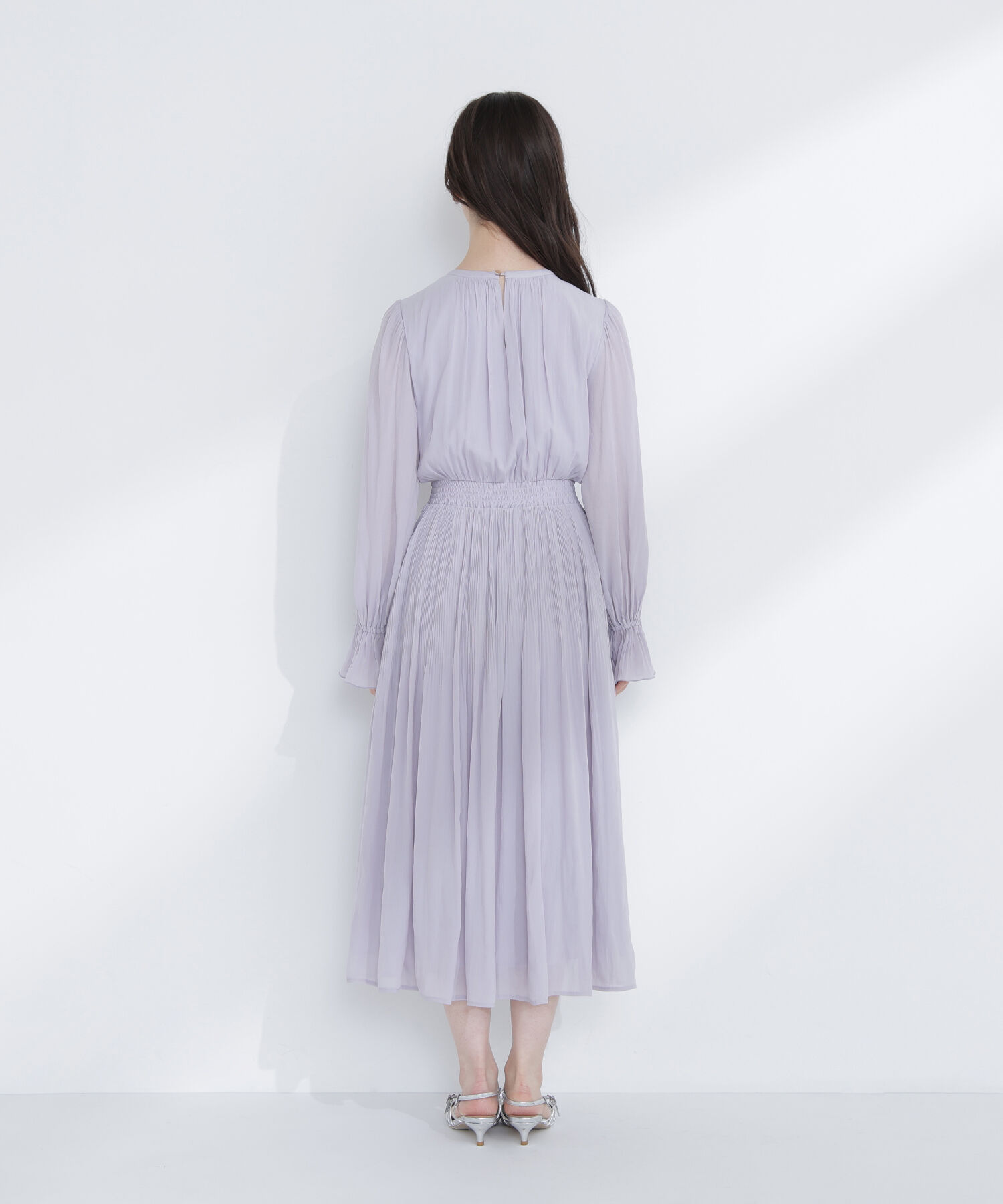  「ラッフルデザインワンピース」|ワンピース|