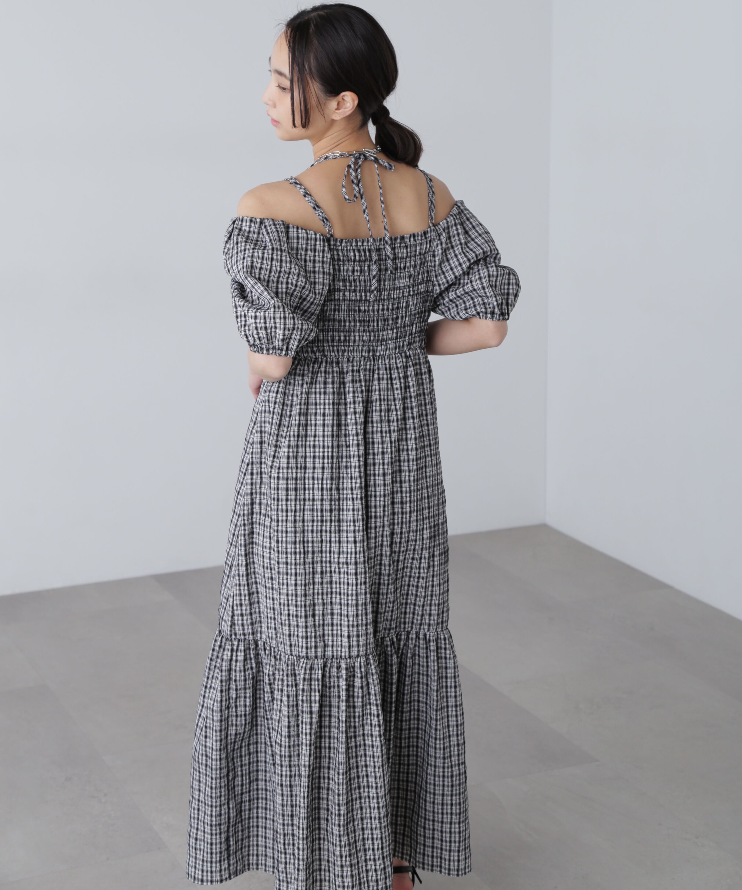  「シャーリング２ＷＡＹオフショルワンピース」|ワンピース|