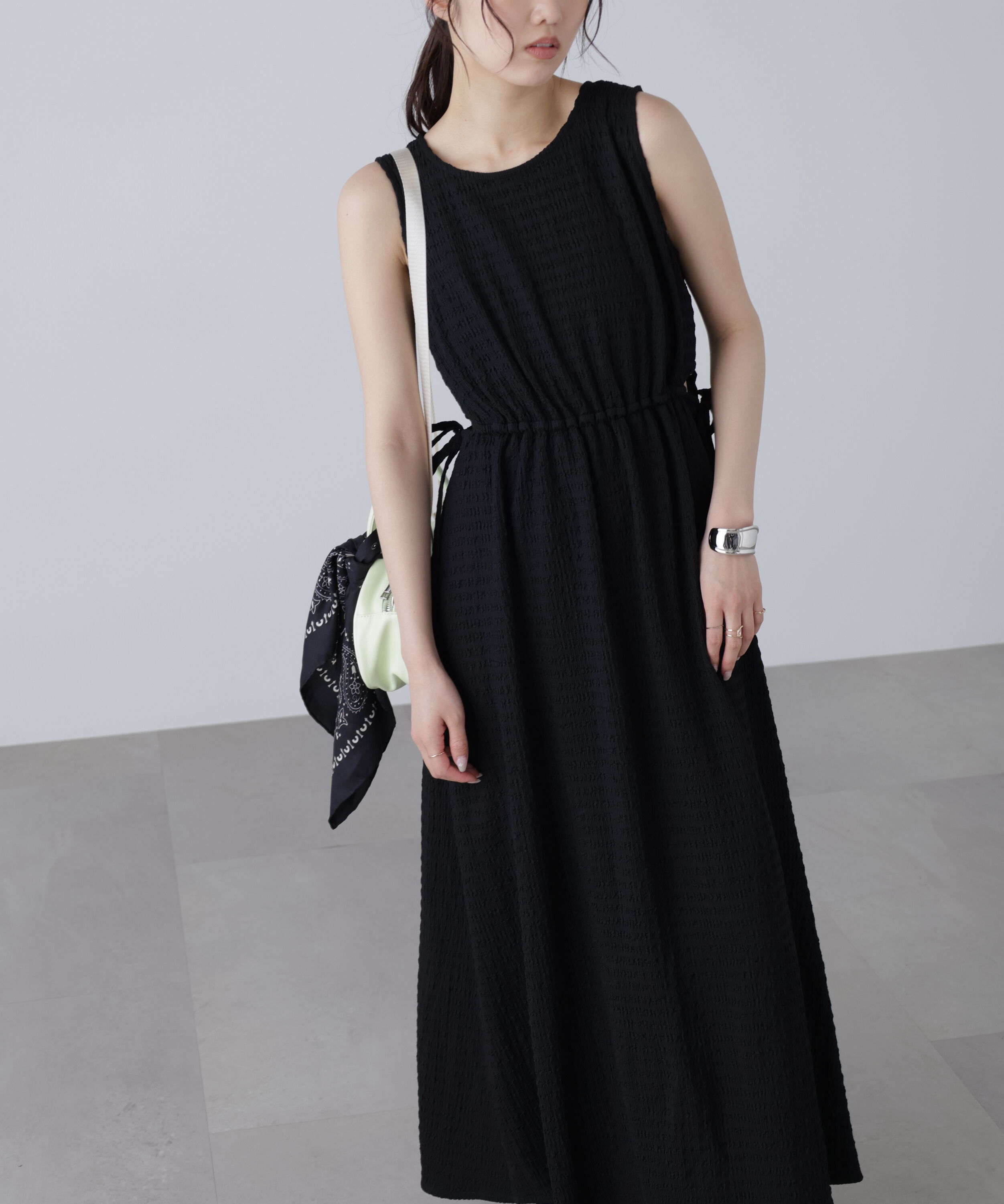  「サイドカットノースリカットソーワンピース」|ワンピース|