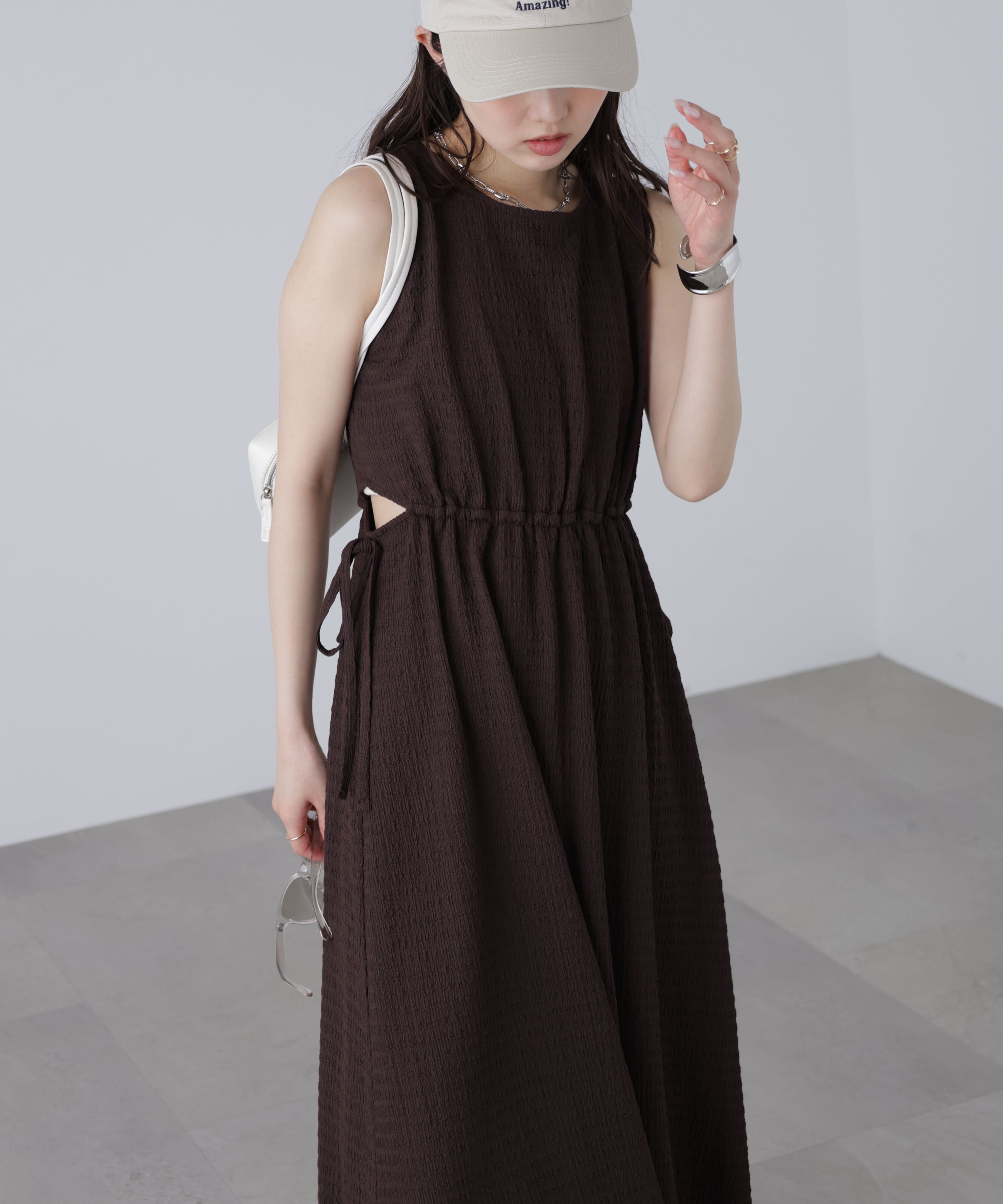  「サイドカットノースリカットソーワンピース」|ワンピース|