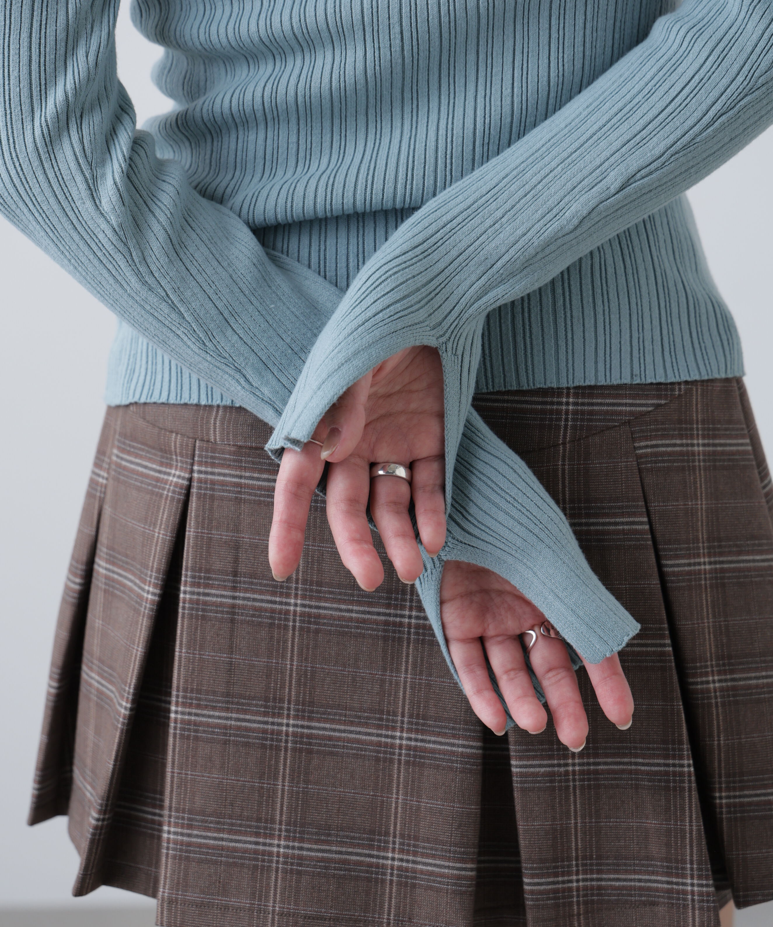  「リボンシャーリングオフショルダーニット」|ニット・セーター|