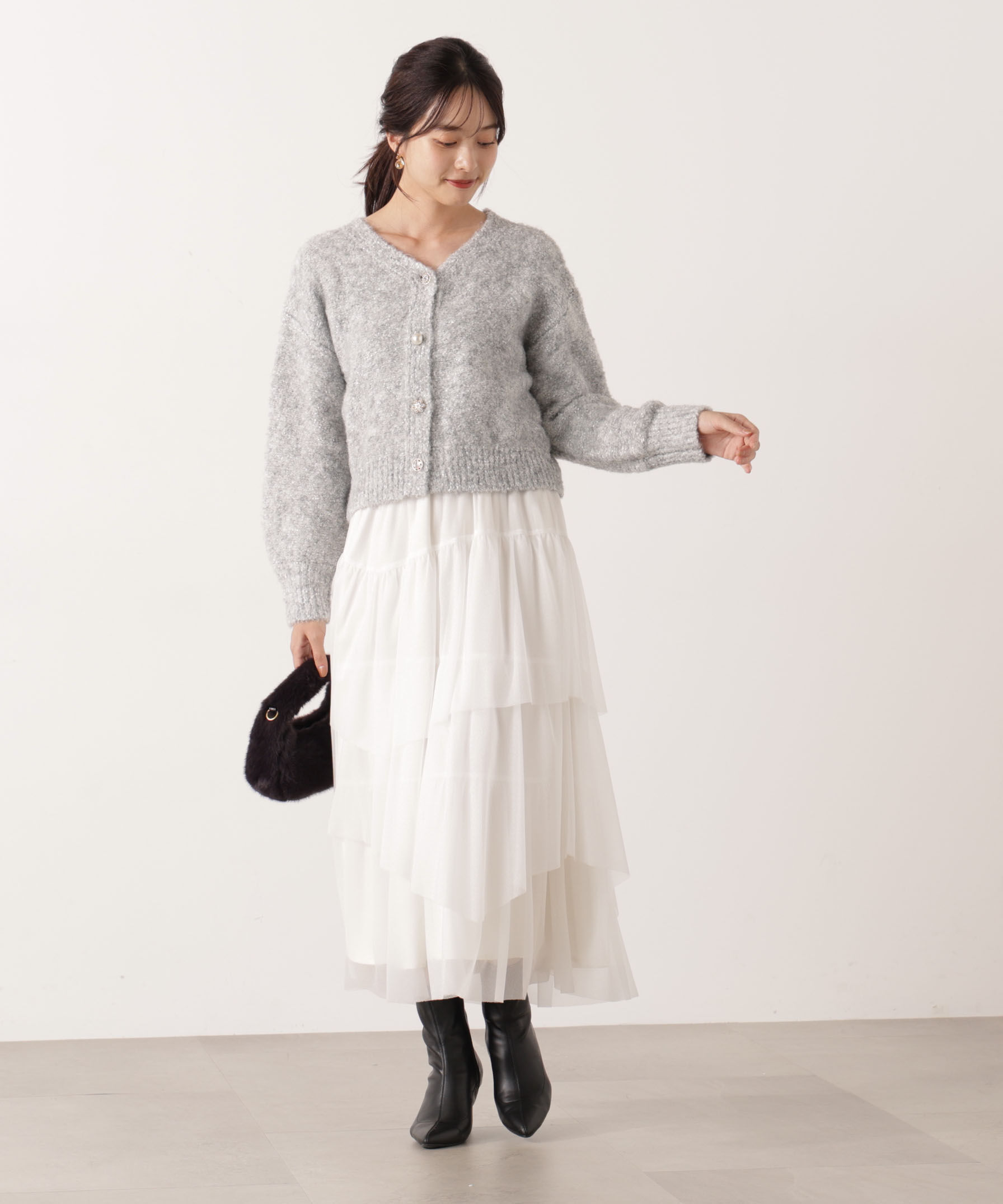 PROPORTION BODY DRESSING「《EDIT COLOGNE》ファンシーヤーンビジューカディガン 25AW」|カーディガン|