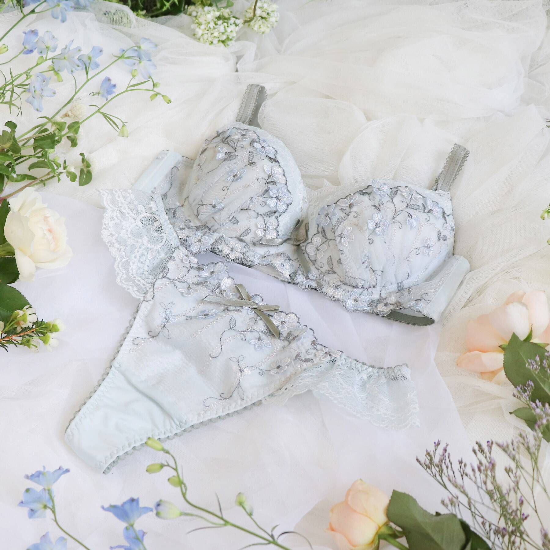 Risa Magli「メルティ Tバックショーツ」|インナー|