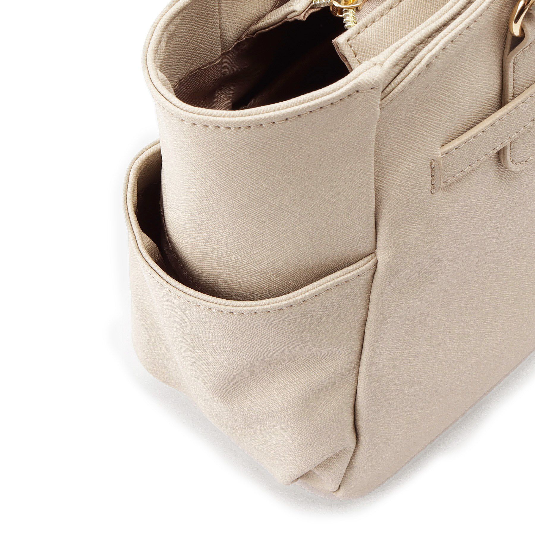 ITS&rsquo;DEMO「【通勤／10ポケット】ベルト飾り付角シボA4トート」|トートバッグ|