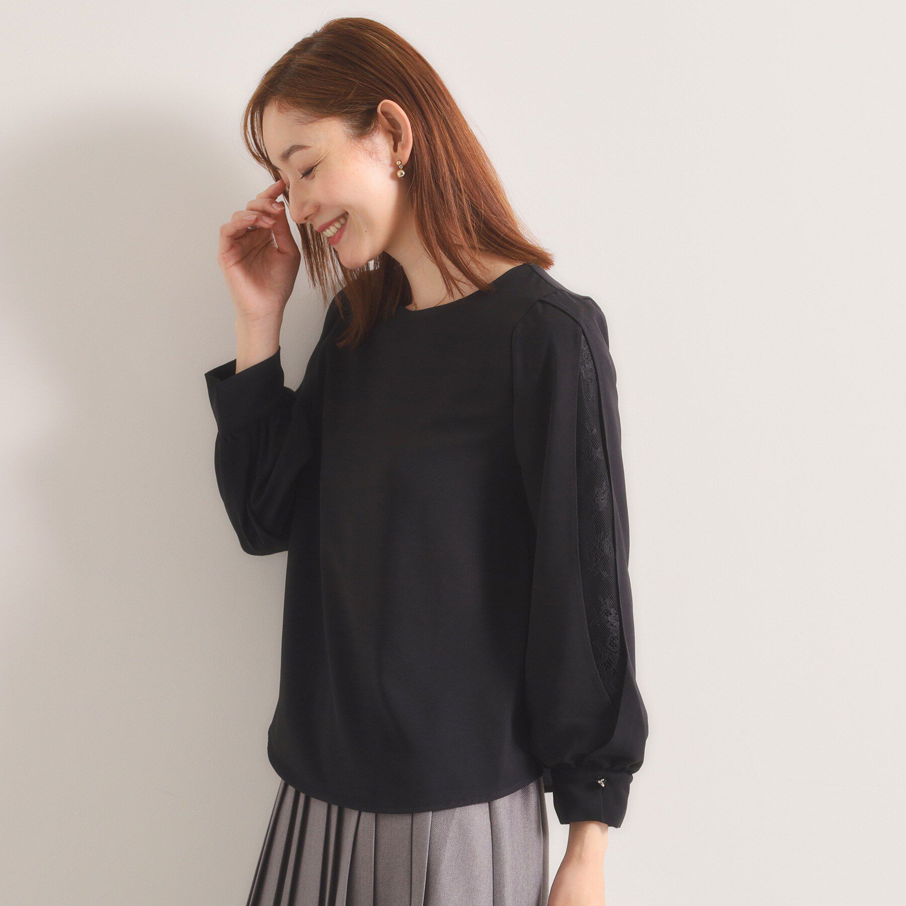 ITS&rsquo;DEMO「【手洗い可】袖スリットレースブラウス」|シャツ・ブラウス|ブラック(019)