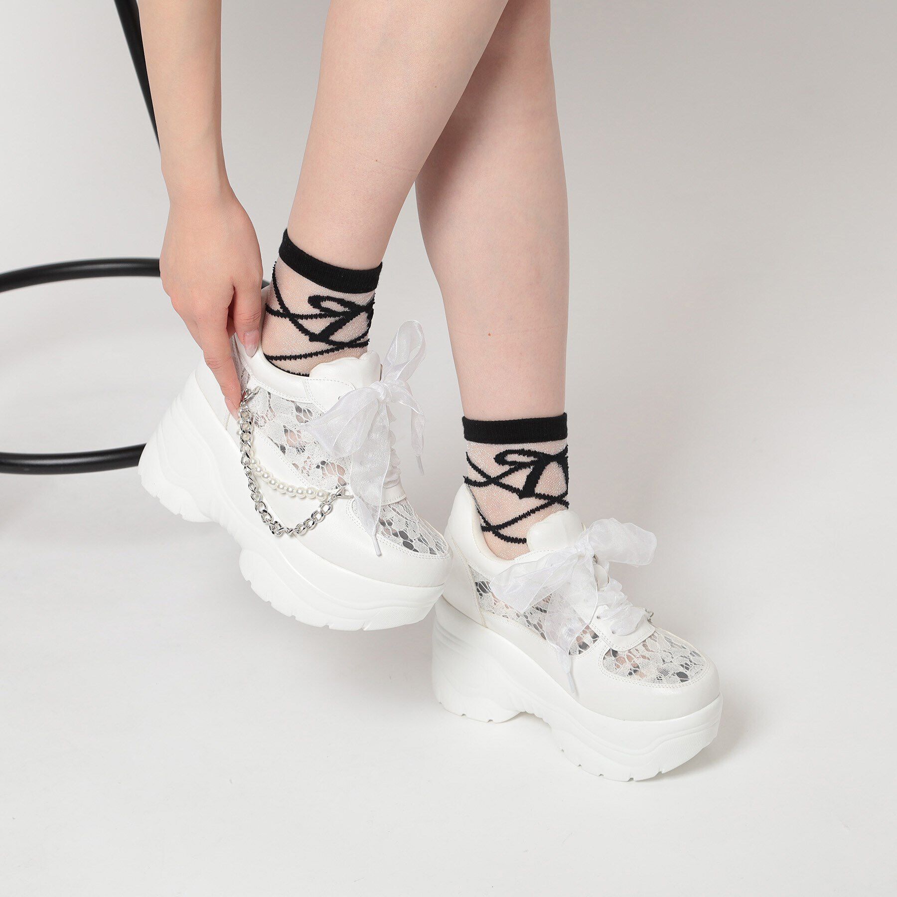 csT&P「厚底パール調チェ―ン付2WAYレーススニーカー」|スニーカー|