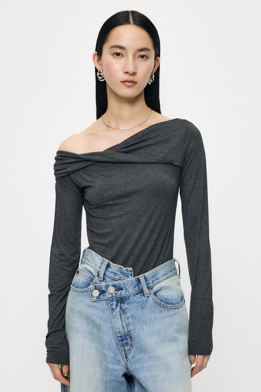 MOUSSY「ASYMMETRY TWIST NECK トップス」|Tシャツ・カットソー|T.GRY
