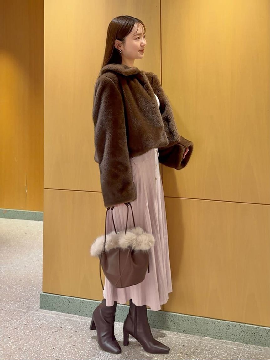 SNIDEL「ステンカラーショートファーコートジャケット」|ステンカラーコート|