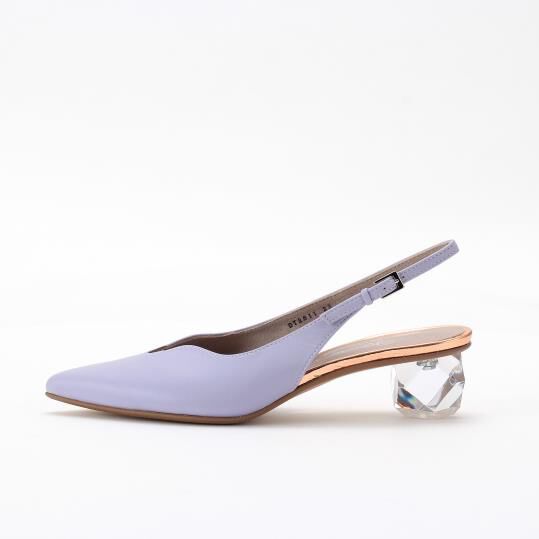 銀座かねまつ「LSDT2611SHPLLC【本革】Vカットバックベルトパンプス」|パンプス|