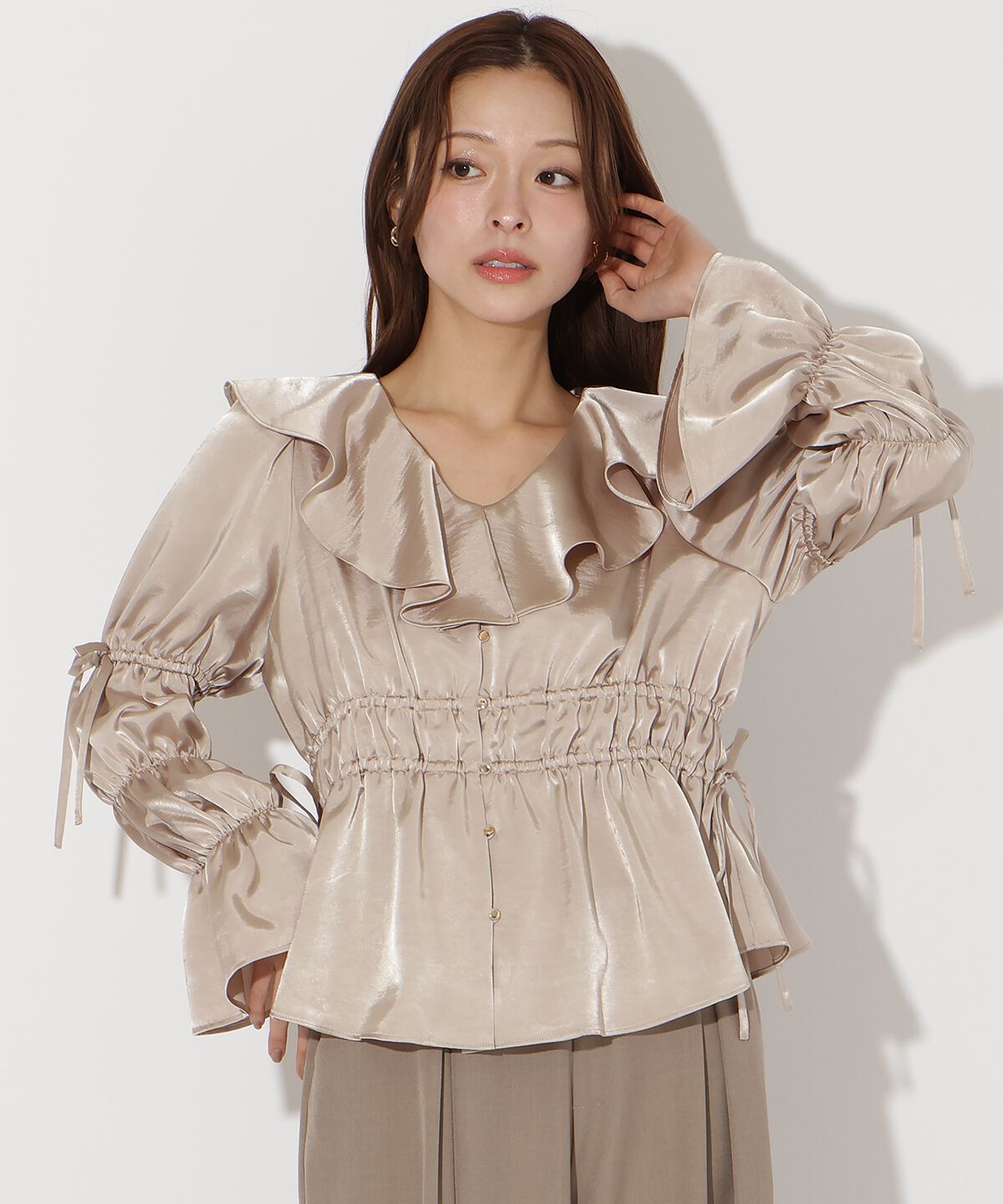 アンドクチュール「ウエストシャーリングブラウス」|シャツ・ブラウス|
