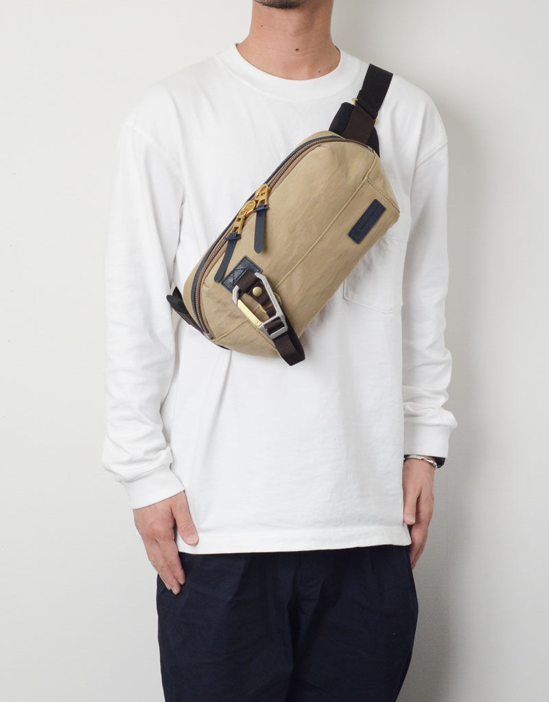 master-piece「link ウエストバッグ」|ショルダー・メッセンジャー|ベージ