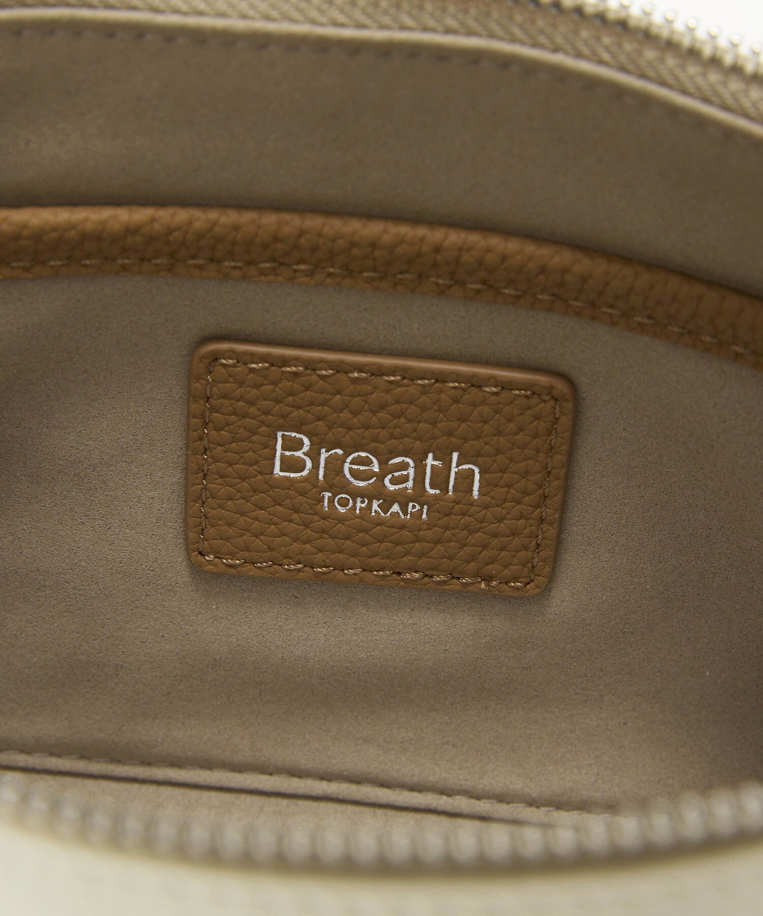 TOPKAPI BREATH「【Breath TOPKAPI】DUAL デュアル シュリンクレザー バイカラー ミニ ショルダーバッグ チャーム付き 」|ショルダー・メッセンジャー|