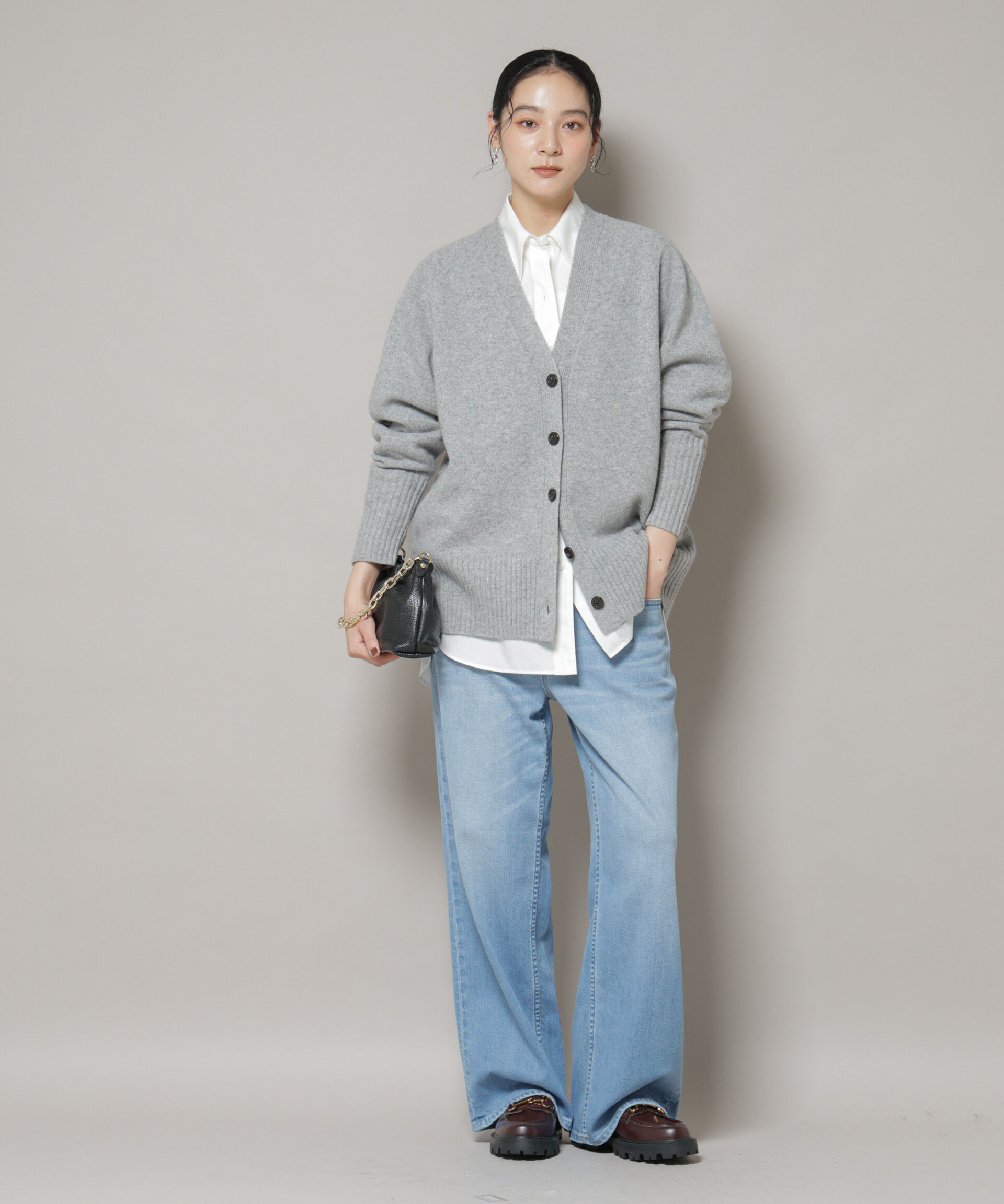 nano･universe「AQUAウールカシミヤVネックカーディガン」|ニット・セーター|