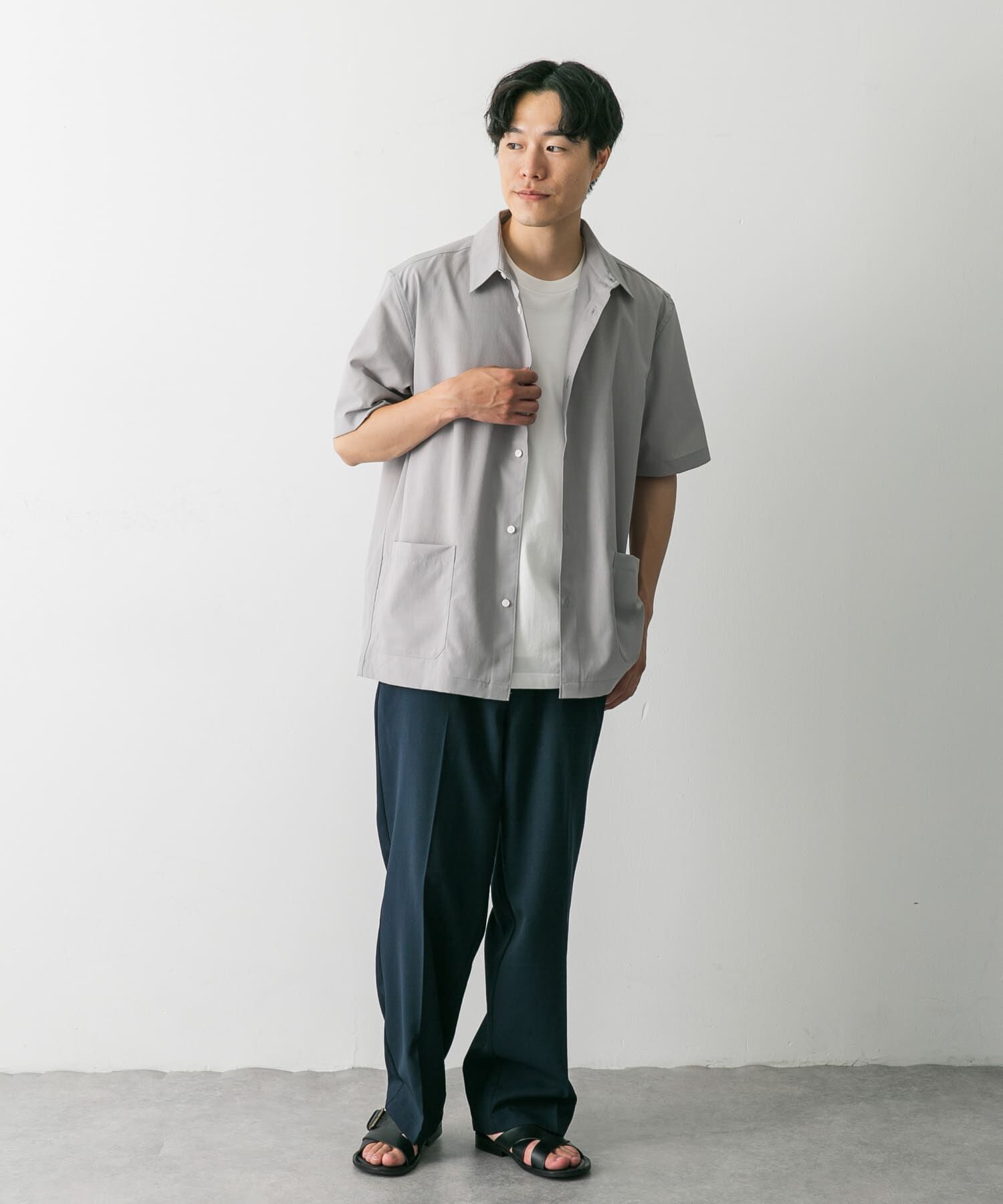 URBAN RESEARCH DOORS「『UR TECH DRYLUXE』『イージーケア/速乾』レギュラーカラーシャツ」|シャツ・ブラウス|