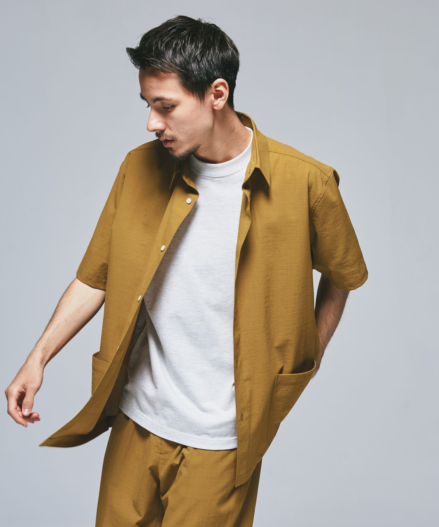 URBAN RESEARCH DOORS「『UR TECH DRYLUXE』『イージーケア/速乾』レギュラーカラーシャツ」|シャツ・ブラウス|