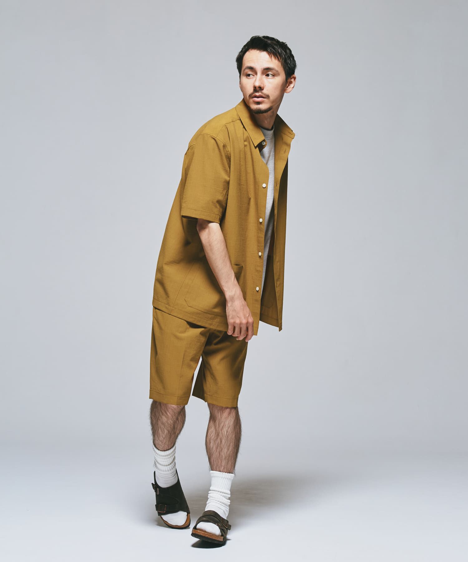 URBAN RESEARCH DOORS「『UR TECH DRYLUXE』『イージーケア/速乾』レギュラーカラーシャツ」|シャツ・ブラウス|