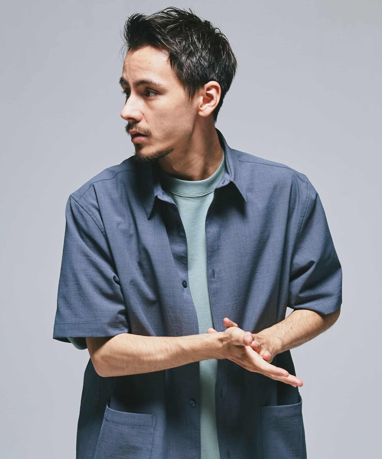 URBAN RESEARCH DOORS「『UR TECH DRYLUXE』『イージーケア/速乾』レギュラーカラーシャツ」|シャツ・ブラウス|