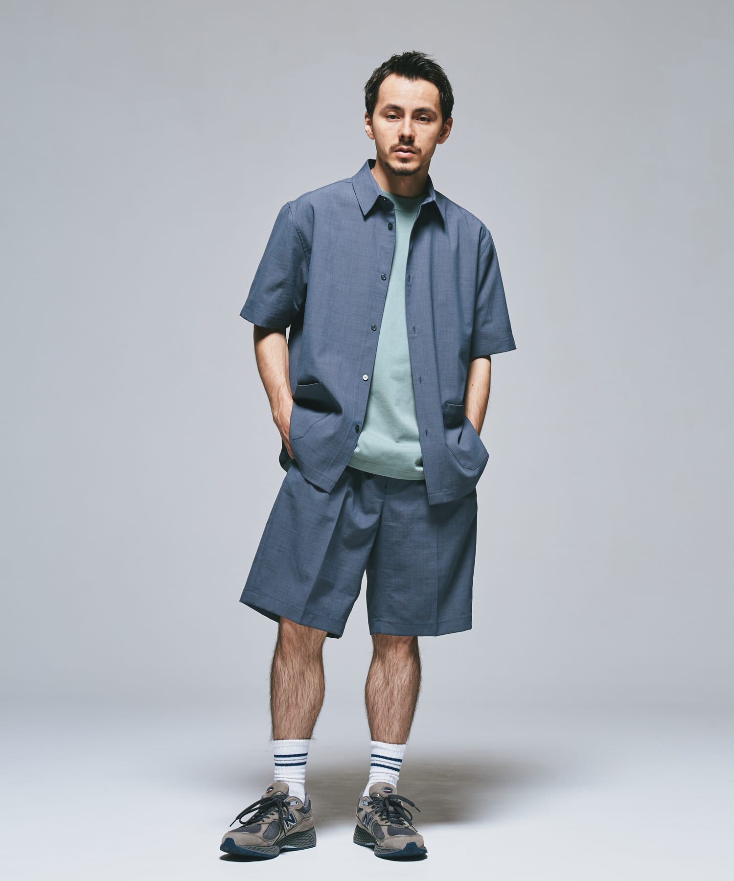 URBAN RESEARCH DOORS「『UR TECH DRYLUXE』『イージーケア/速乾』レギュラーカラーシャツ」|シャツ・ブラウス|