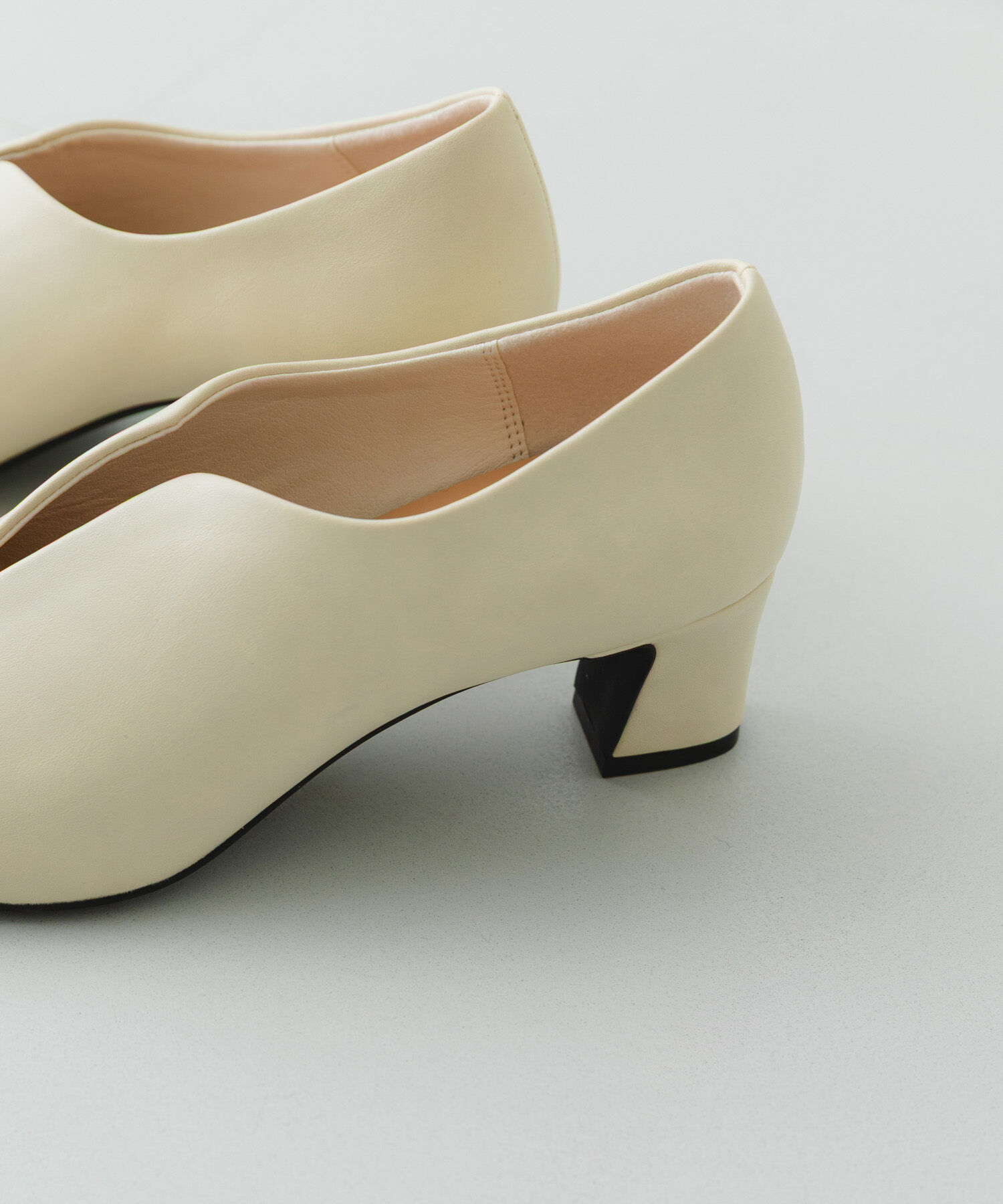 RODE SKO「プチメタルスリットパンプス」|パンプス|