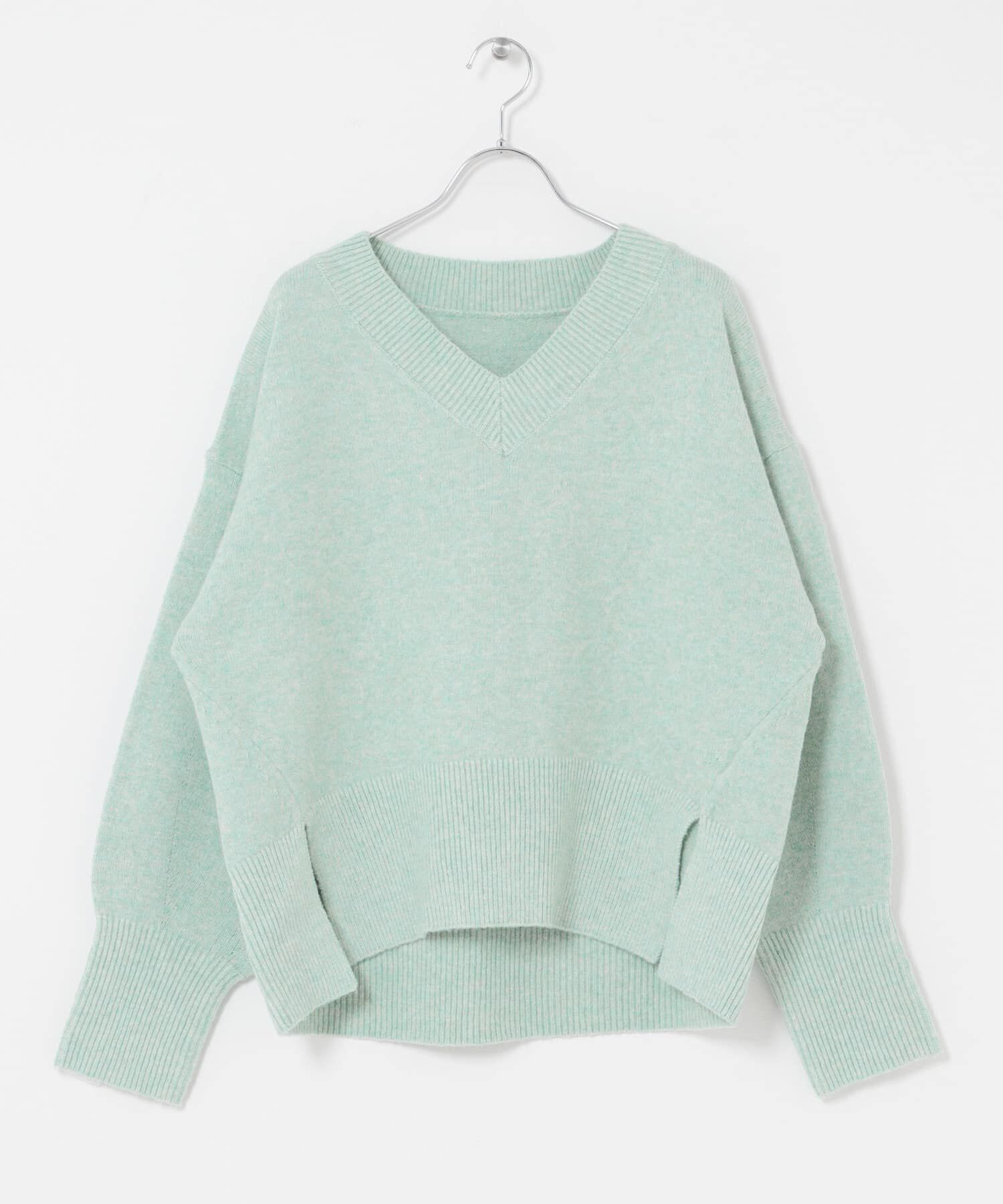 SENSE OF PLACE by URBAN RESEARCH「『洗濯可』サイドスリットVネックニット」|ニット・セーター|