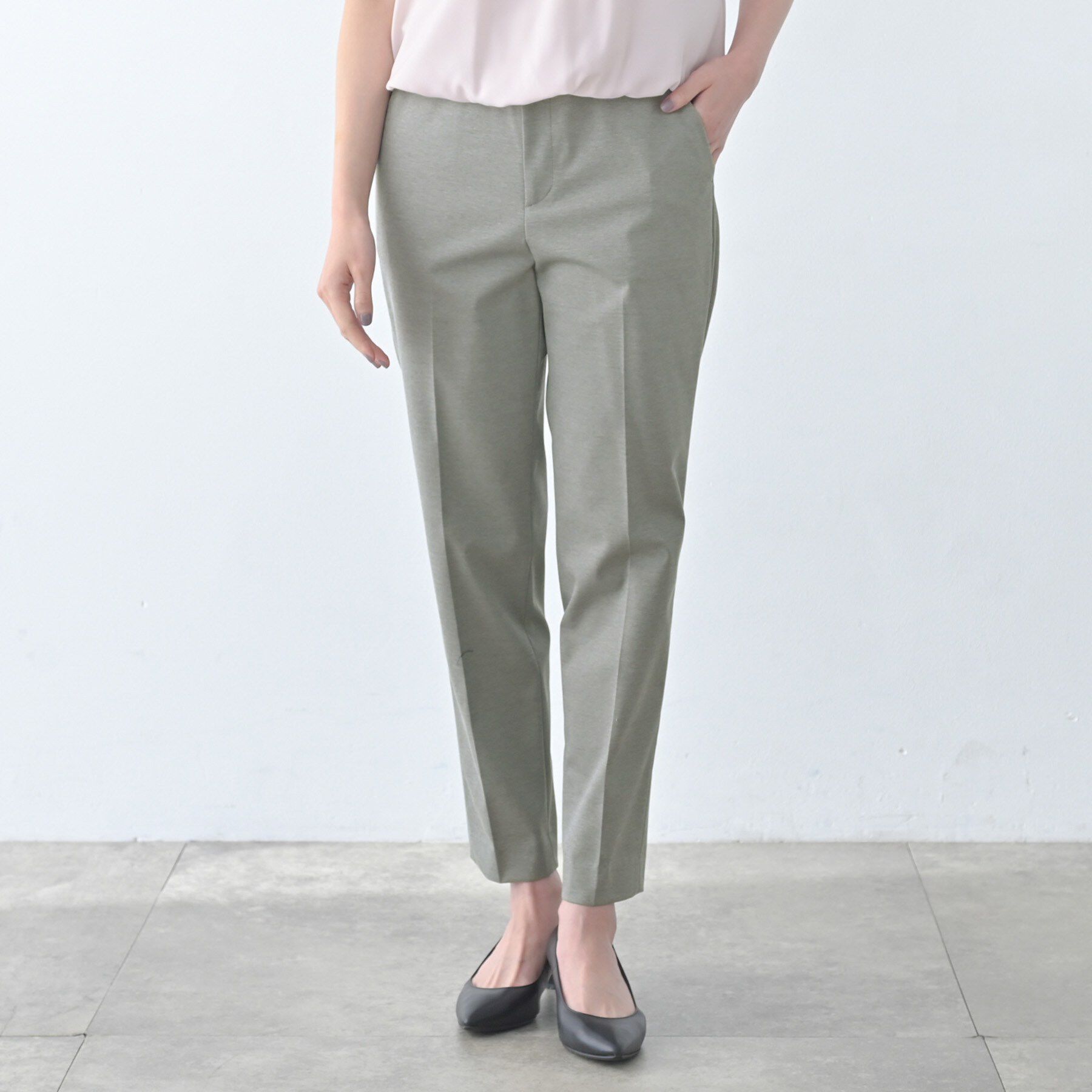 UNTITLED「ジャージテーパードパンツ」|その他|チャコールグレー(0