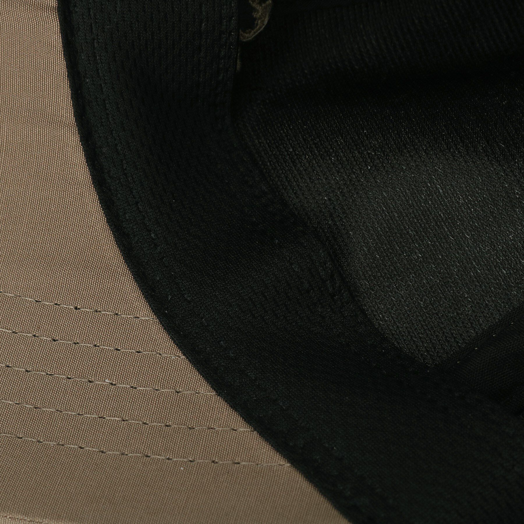 SHOO･LA･RUE「【撥水】ネコ刺繍キャップ」|キャップ・キャスケット|