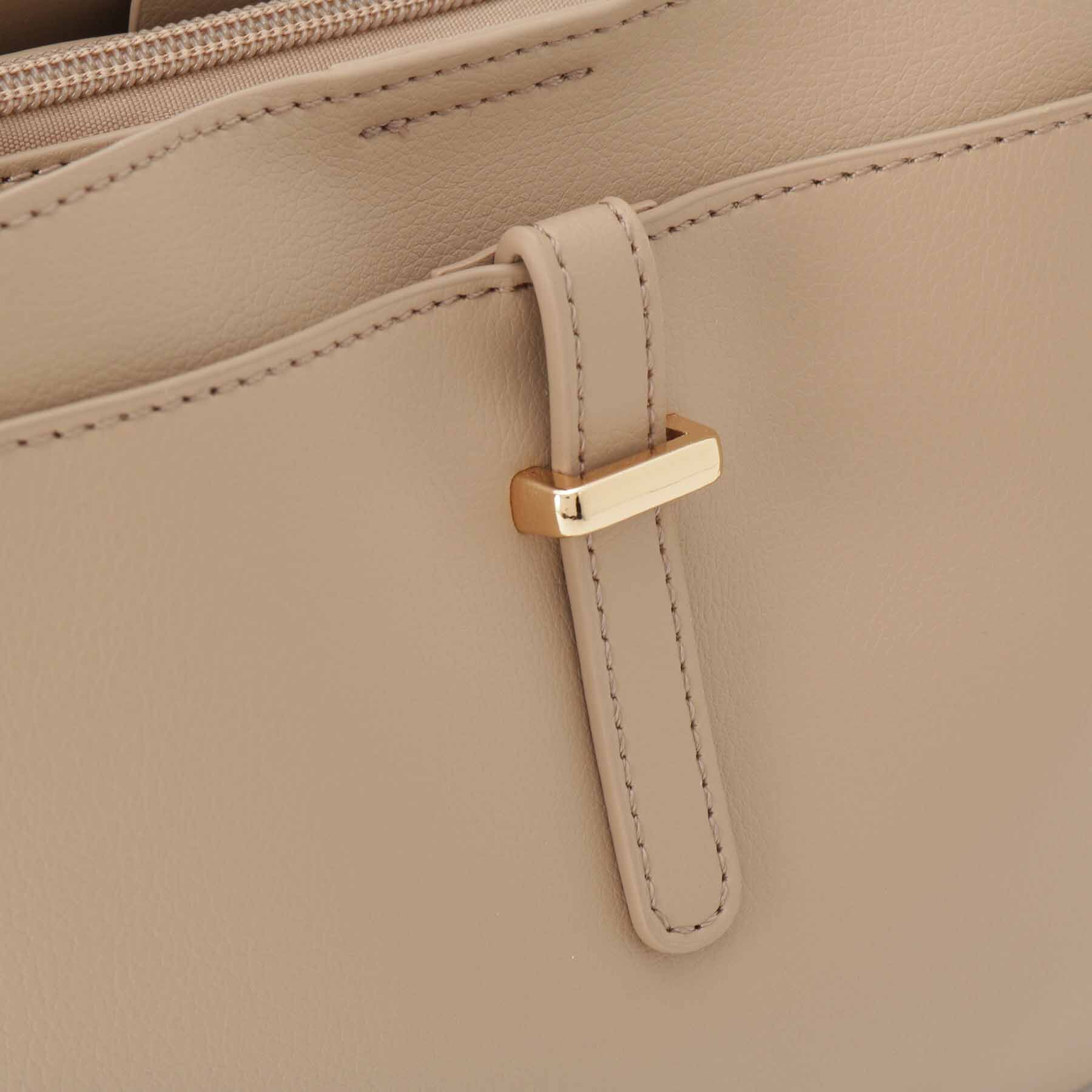 ITS&rsquo;DEMO「＜かるバッグ＞横型ミニショルダー」|ショルダー・メッセンジャー|