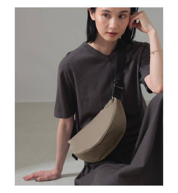 Demi-Luxe BEAMS 「VIOLAd&rsquo;ORO / ナイロン ボディーバッグ」|トートバッグ|TAUPE&times;BLACK