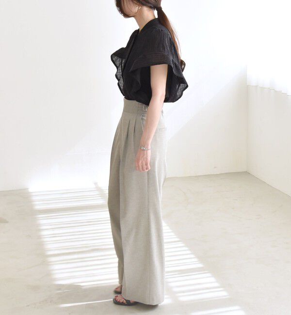 quaranciel「quaranciel:〈洗濯機可能〉スタンドカラー シアー フリル ハーフスリーブ ブラウス」|シャツ・ブラウス|