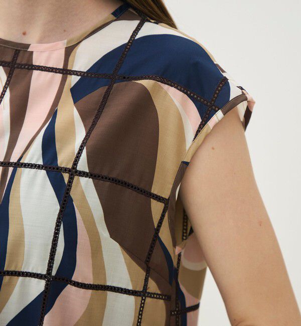 TOMORROWLAND collection「【WEB先行予約】アイレットウェーブプリント チュチュブラウス」|シャツ・ブラウス|