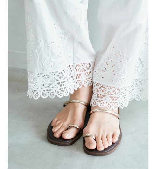 IENA「《追加2予約》NICOLAS LAINAS フラットサンダル」|サンダル|