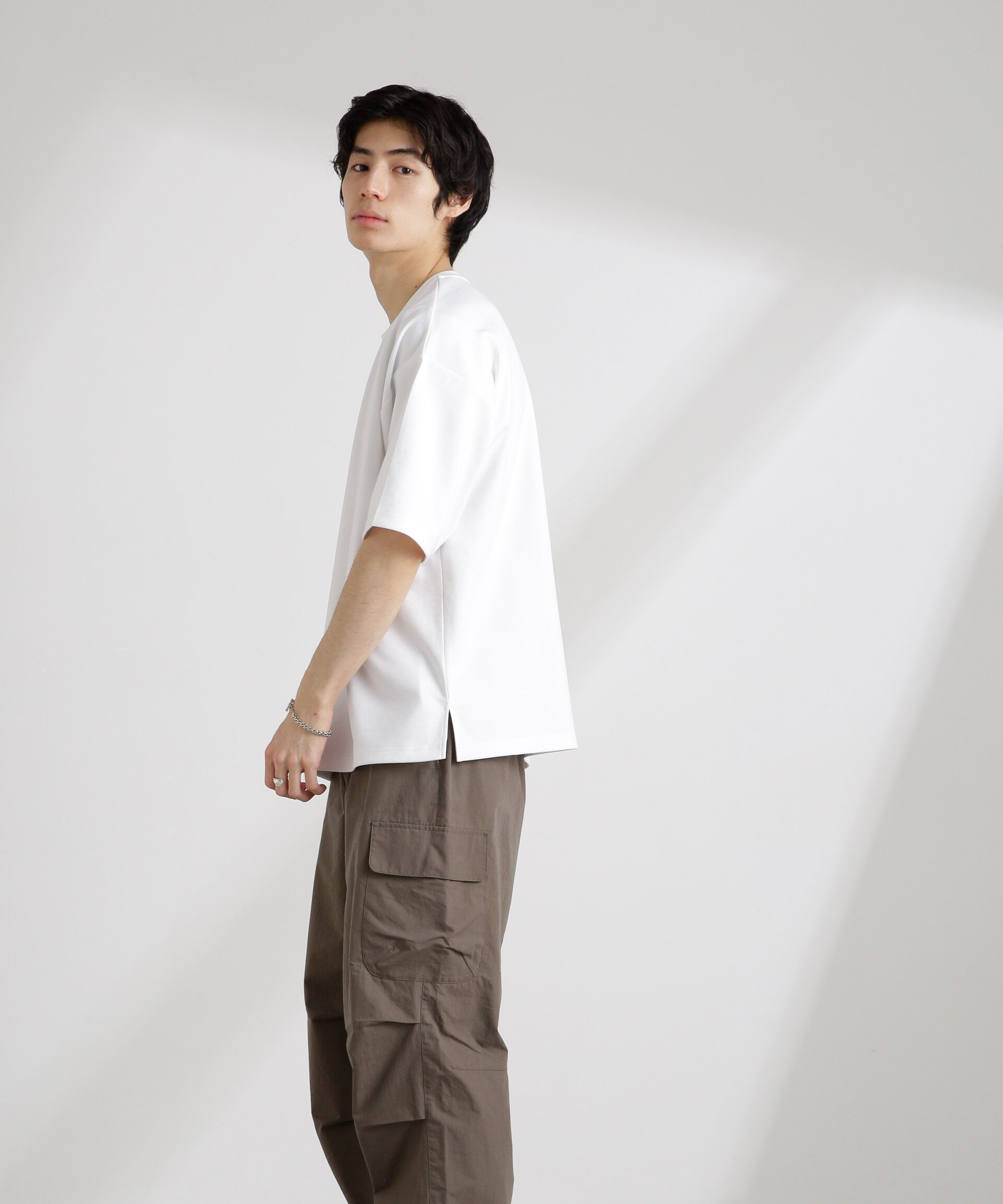 nano･universe「ワイドダンボールTシャツ 半袖」|Tシャツ・カットソー|