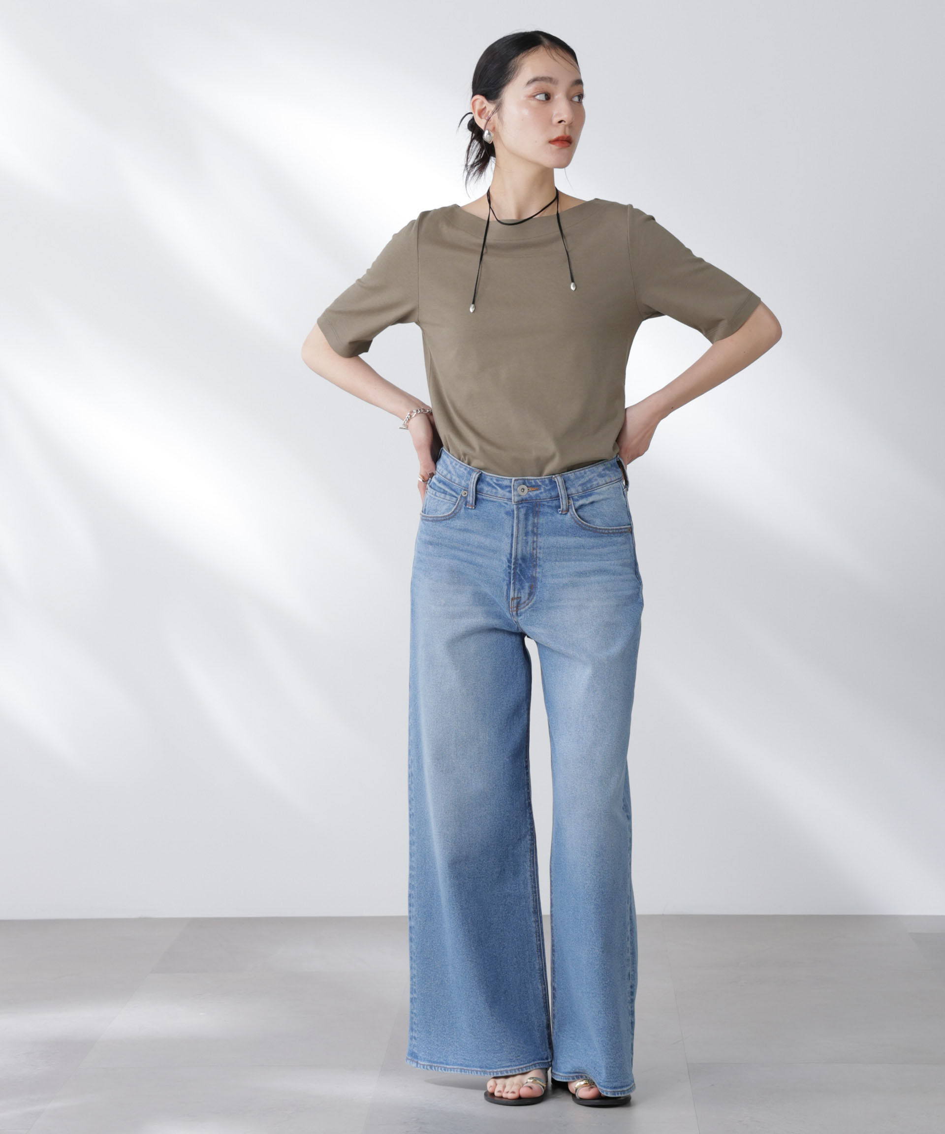 nano･universe「Anti Soaked(R) 汗染み防止ボートネックTシャツ」|Tシャツ・カットソー|